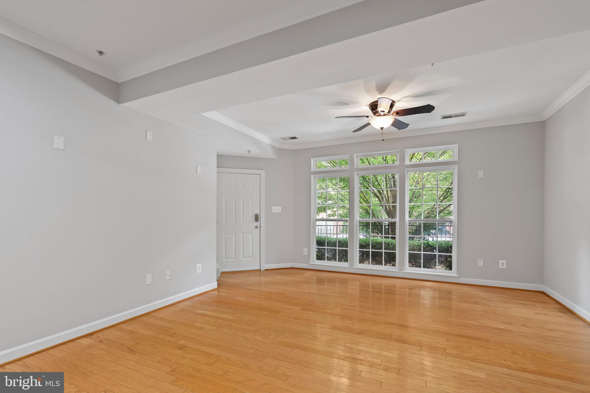 POTOMAC CLUB - Residential
