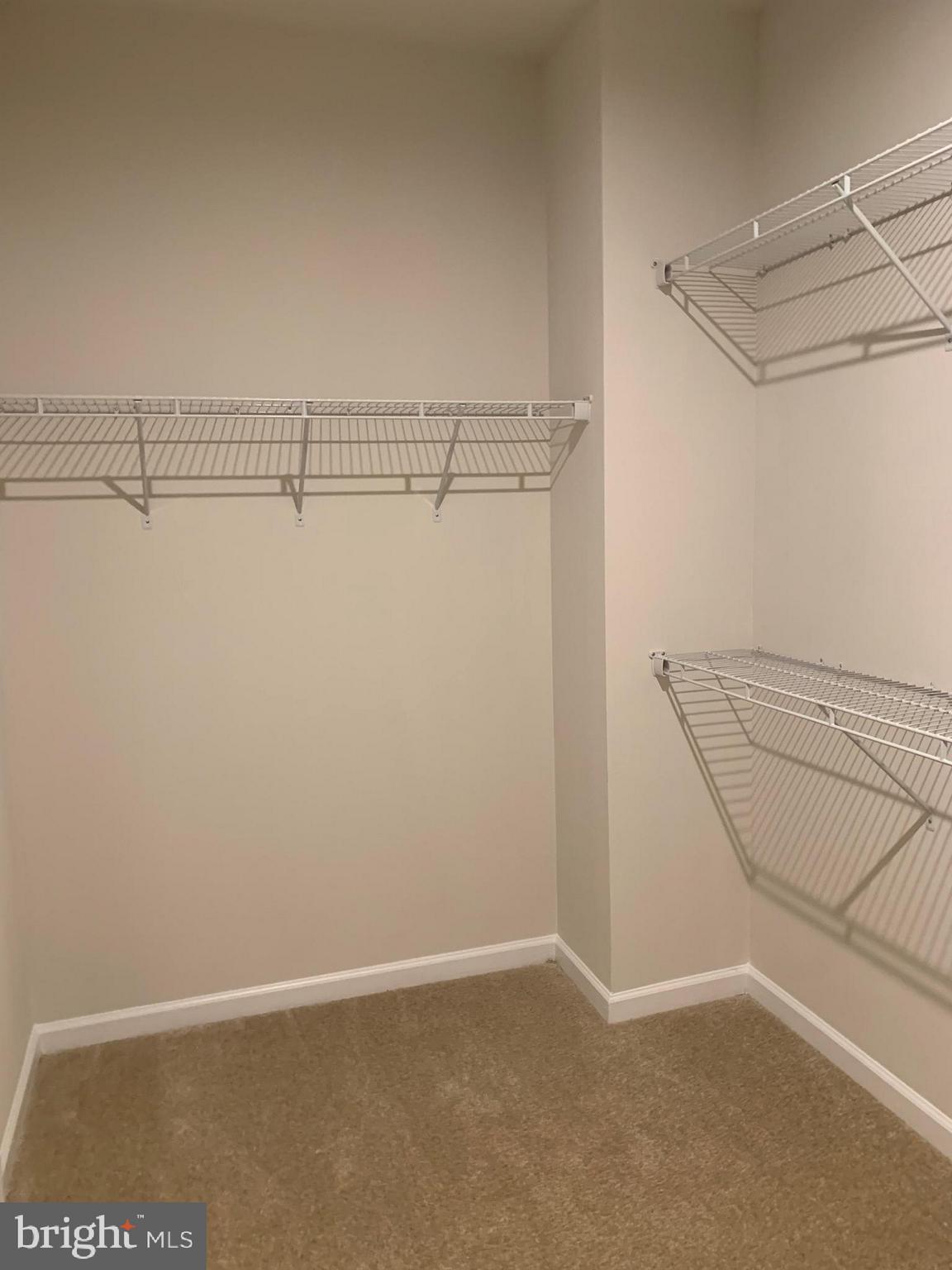 GLENN DALE CROSSING - Residential Lease