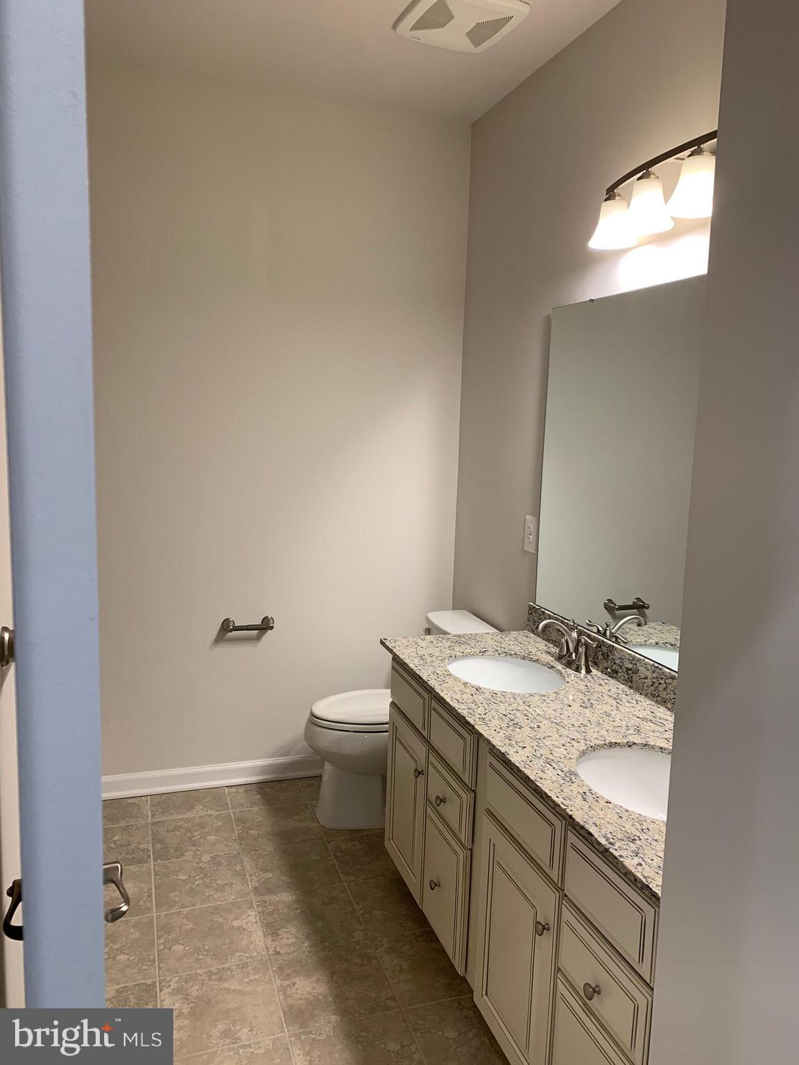 GLENN DALE CROSSING - Residential Lease