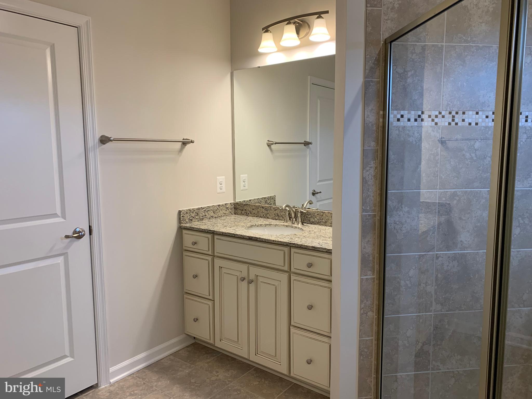 GLENN DALE CROSSING - Residential Lease