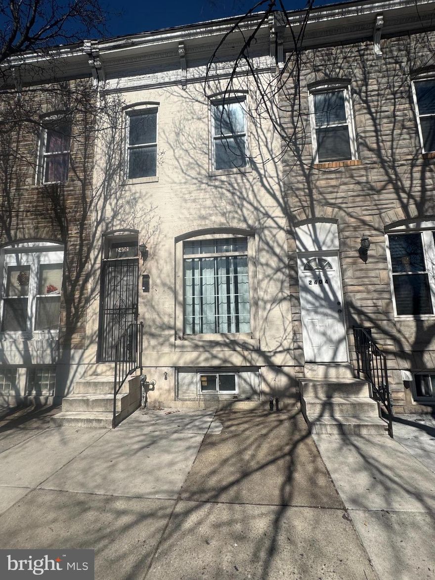 Looking to expand your rental portfolio. Look no further. This 3-bedroom, 1.5-bath is tenant-occupied. New HVAC system installed. 24-hour notice required.