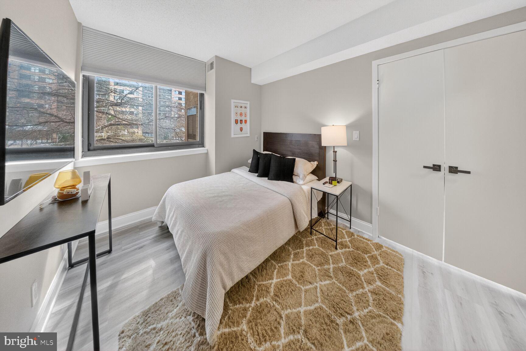 SKYLINE SQUARE CONDO - Residential