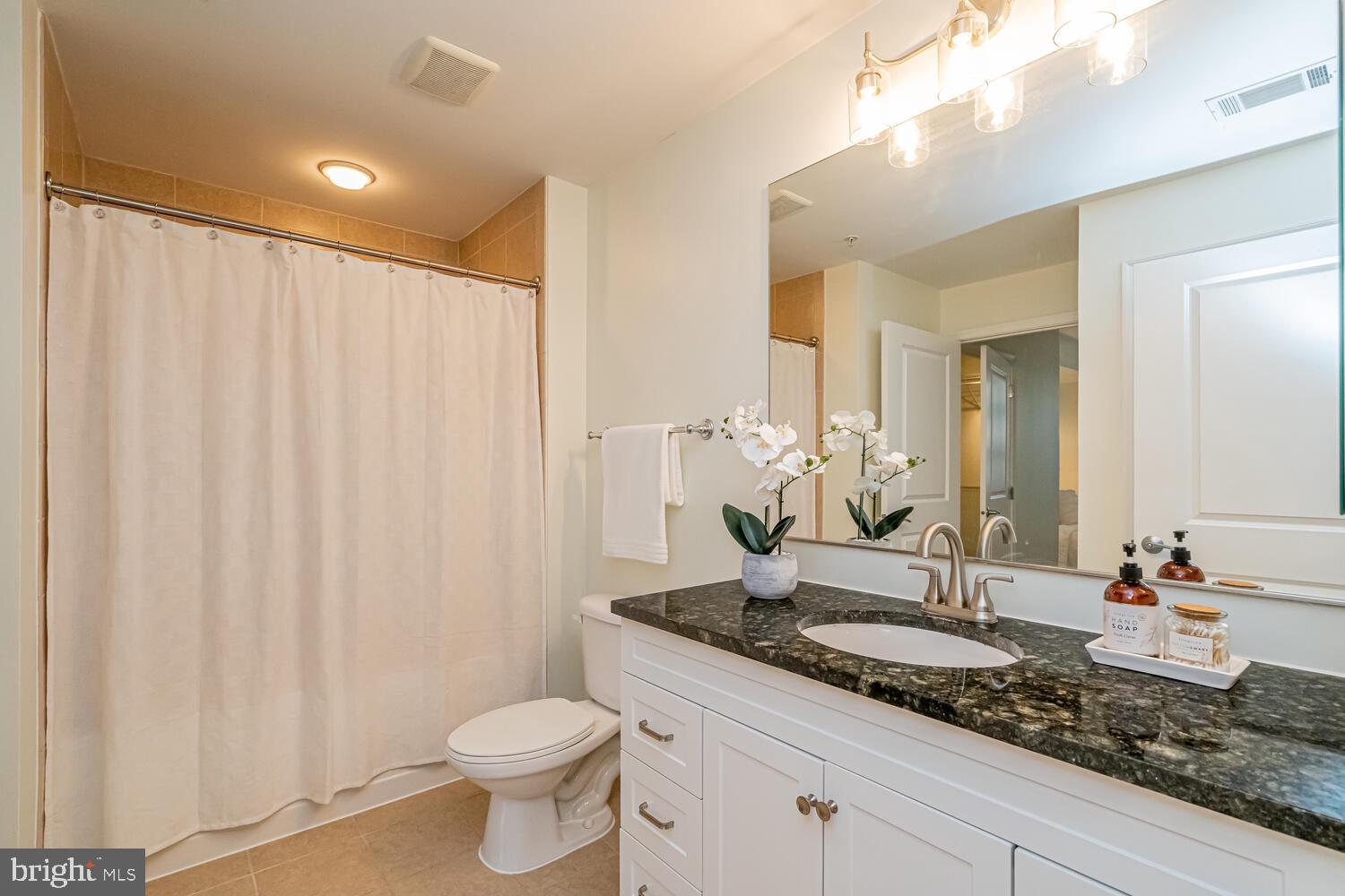 FLEET STREET CONDOMINIUMS - Residential