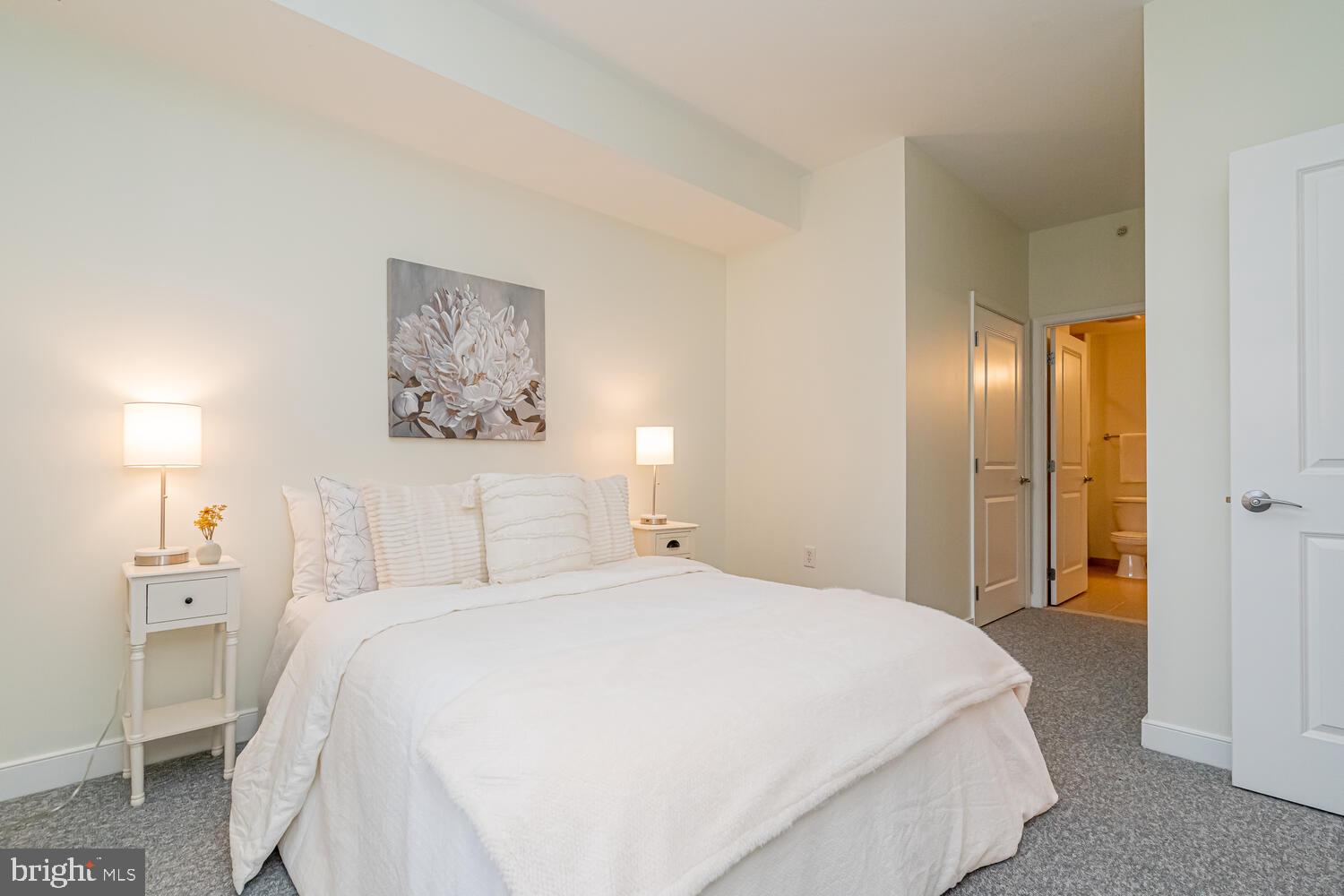 FLEET STREET CONDOMINIUMS - Residential