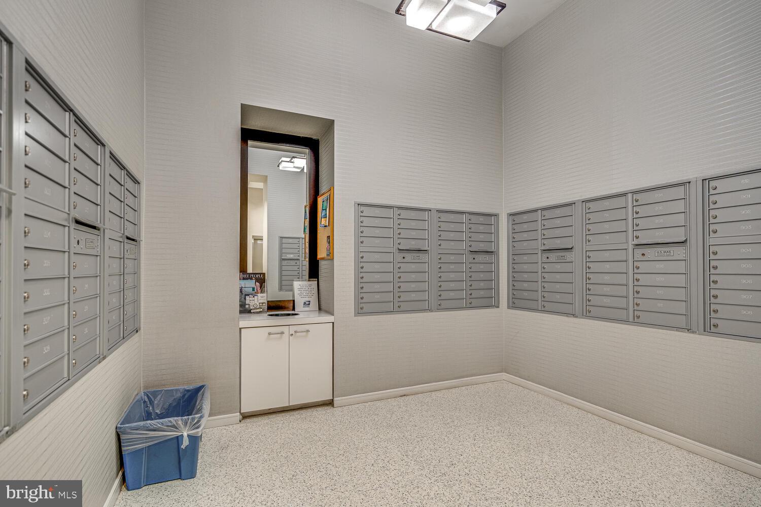 FLEET STREET CONDOMINIUMS - Residential