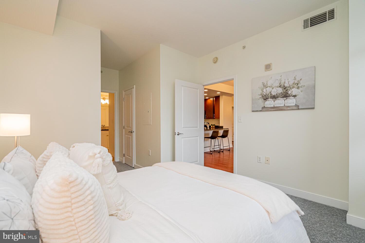 FLEET STREET CONDOMINIUMS - Residential