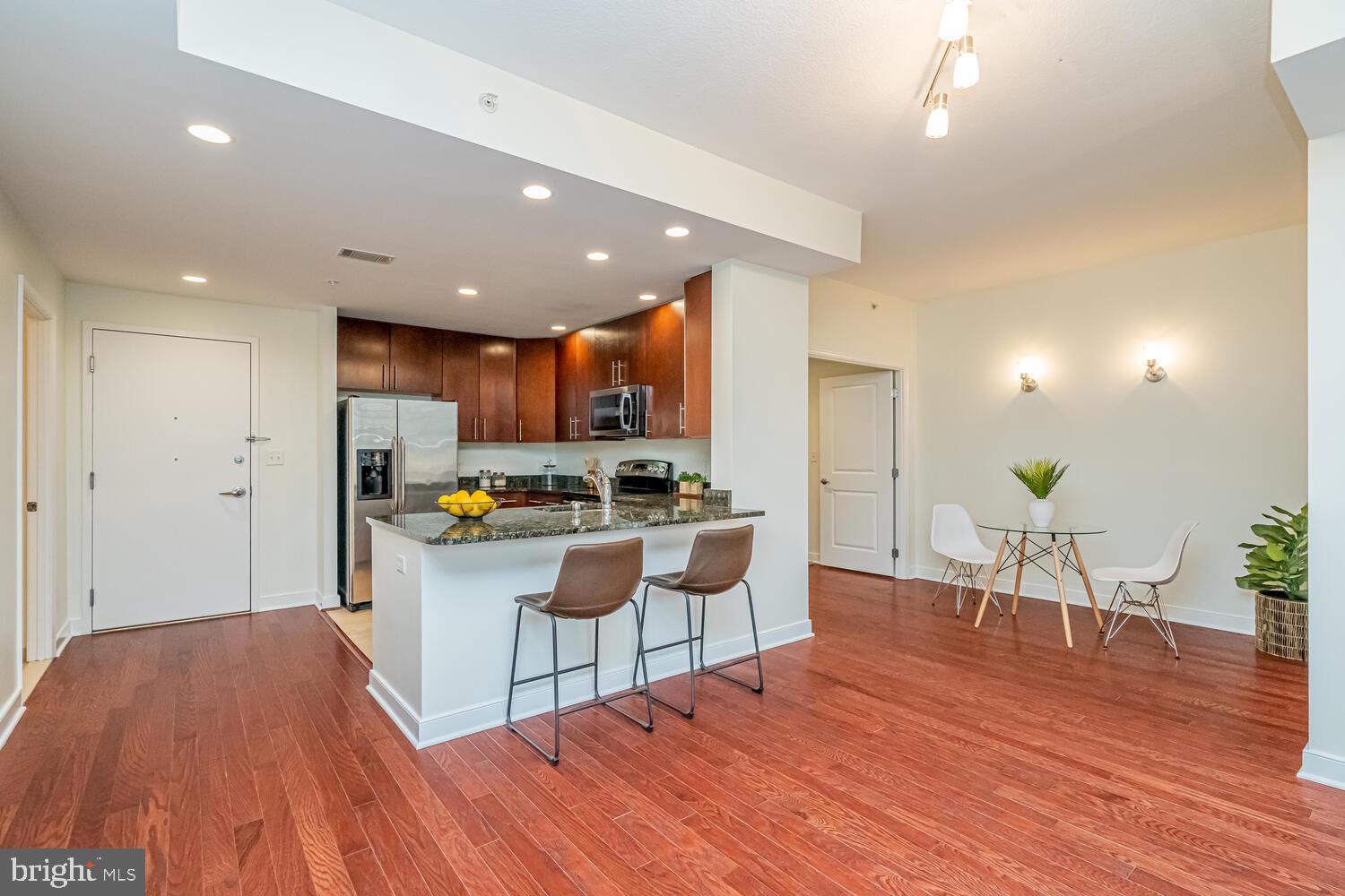 FLEET STREET CONDOMINIUMS - Residential