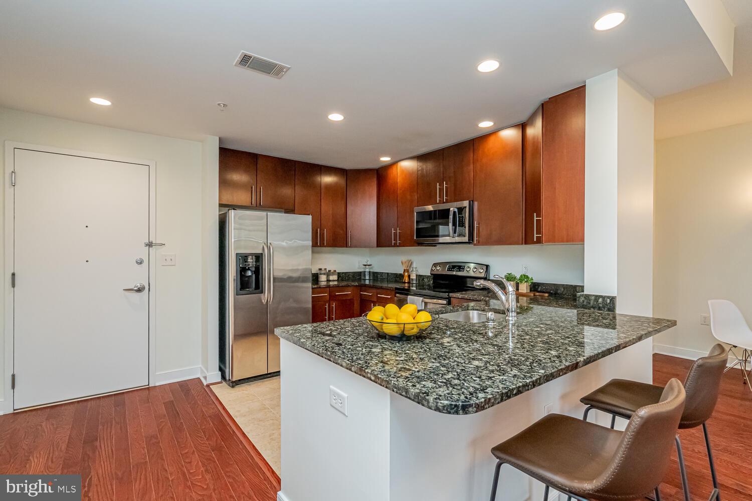 FLEET STREET CONDOMINIUMS - Residential