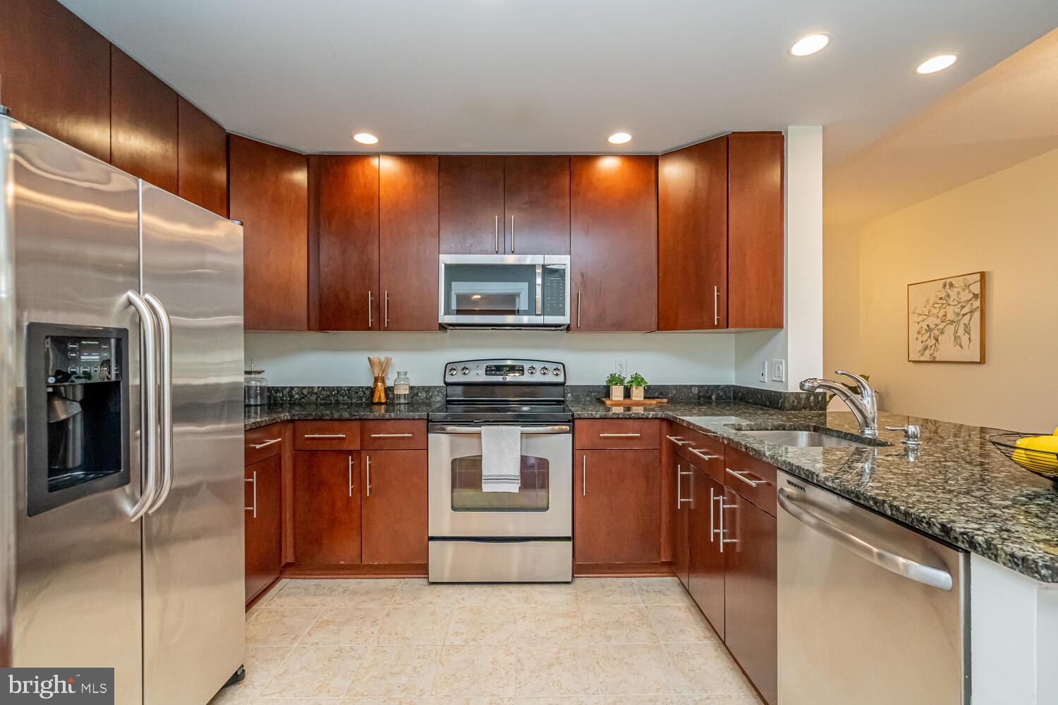 FLEET STREET CONDOMINIUMS - Residential