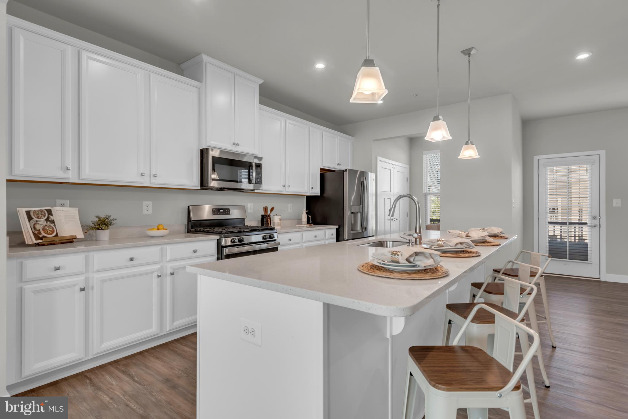 TIMOTHY BRANCH TOWNS - Residential Lease