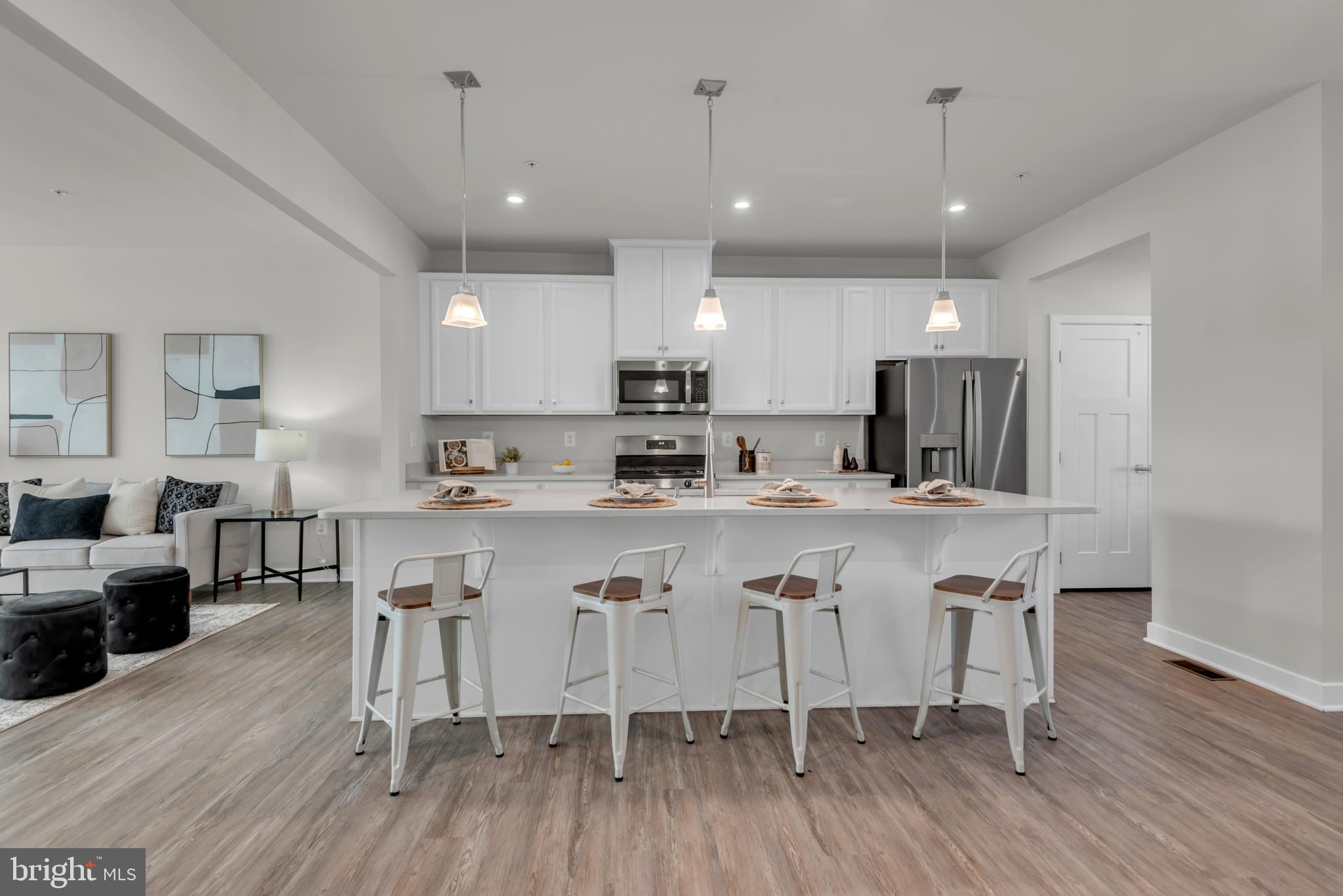 TIMOTHY BRANCH TOWNS - Residential Lease