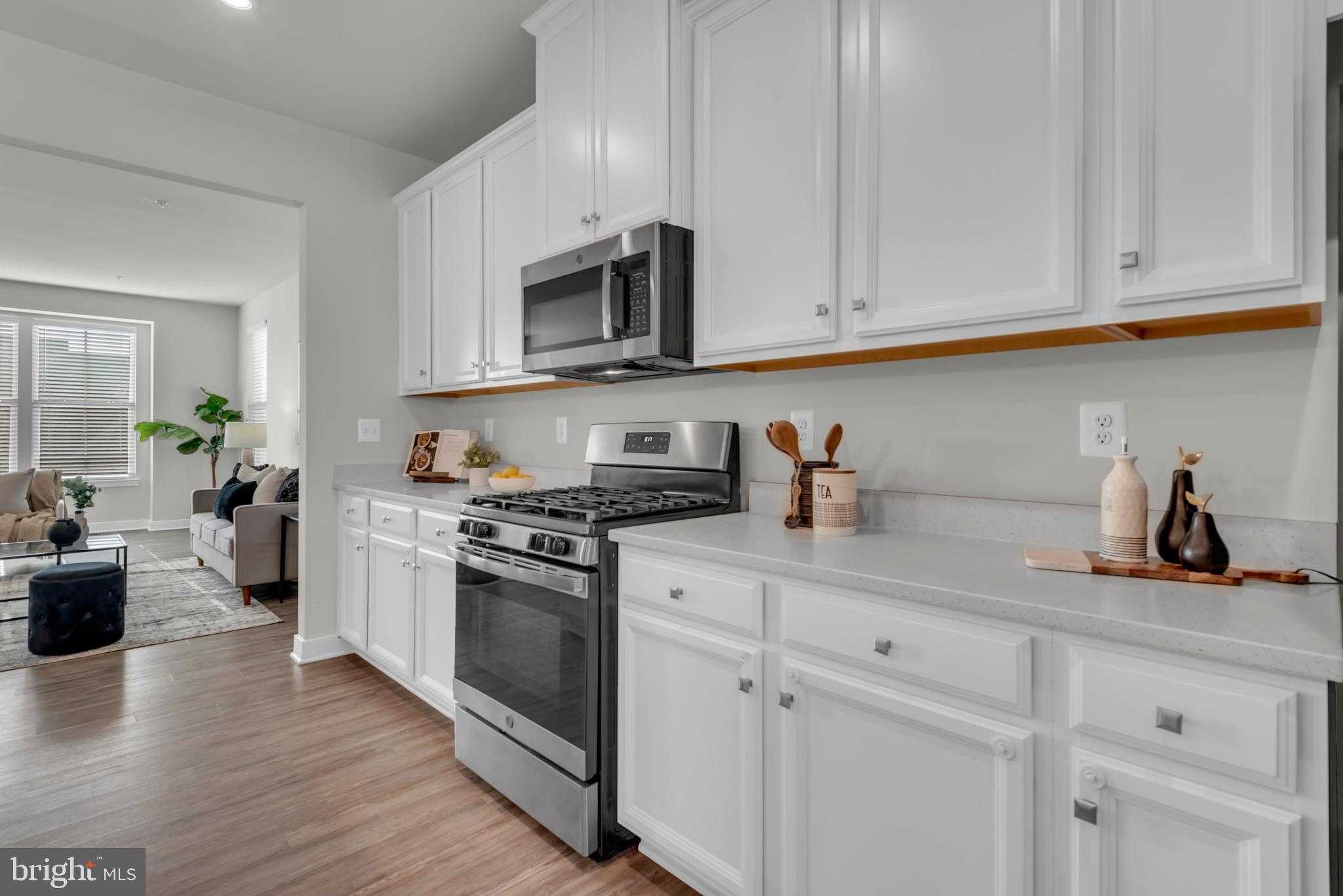 TIMOTHY BRANCH TOWNS - Residential Lease