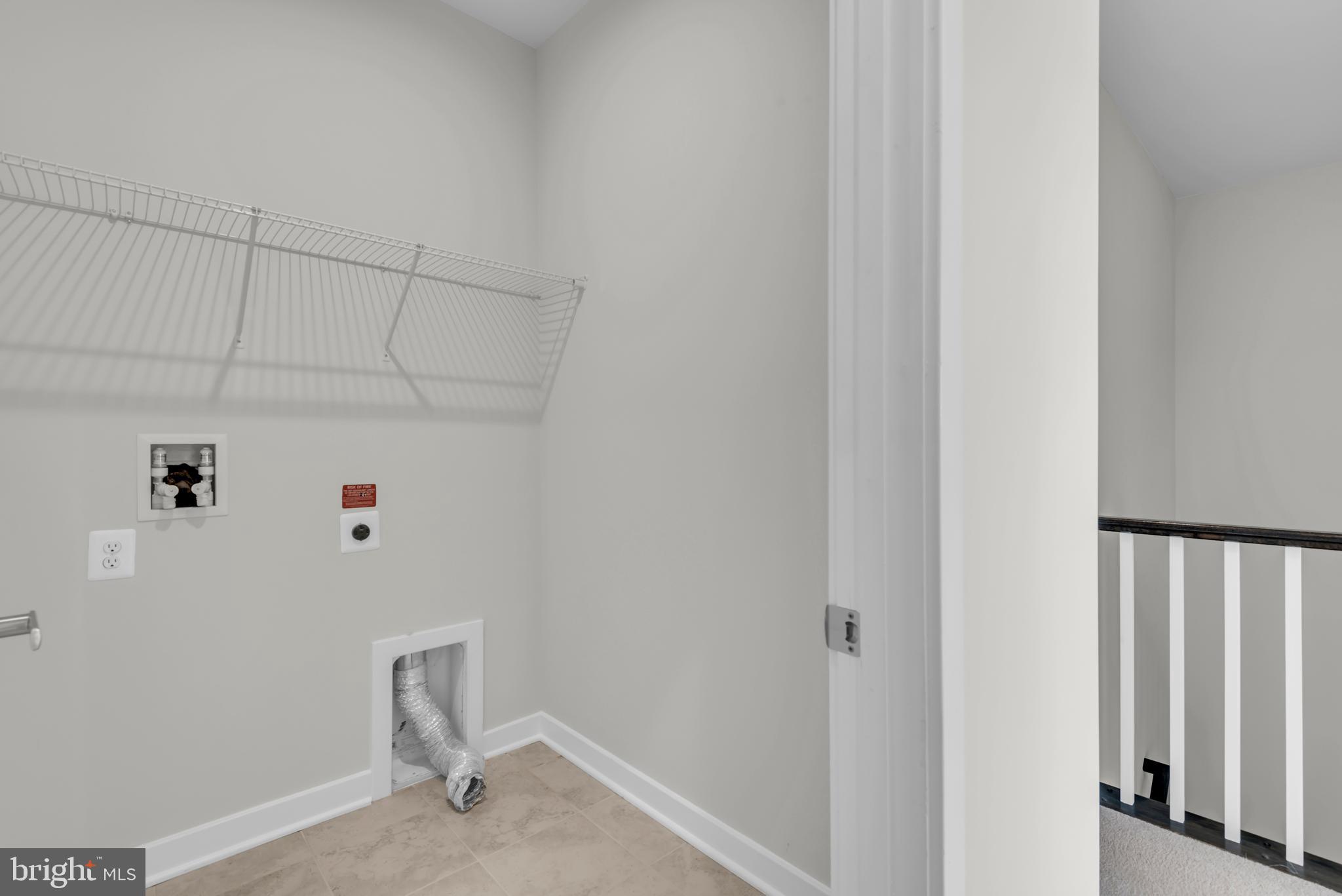 TIMOTHY BRANCH TOWNS - Residential Lease