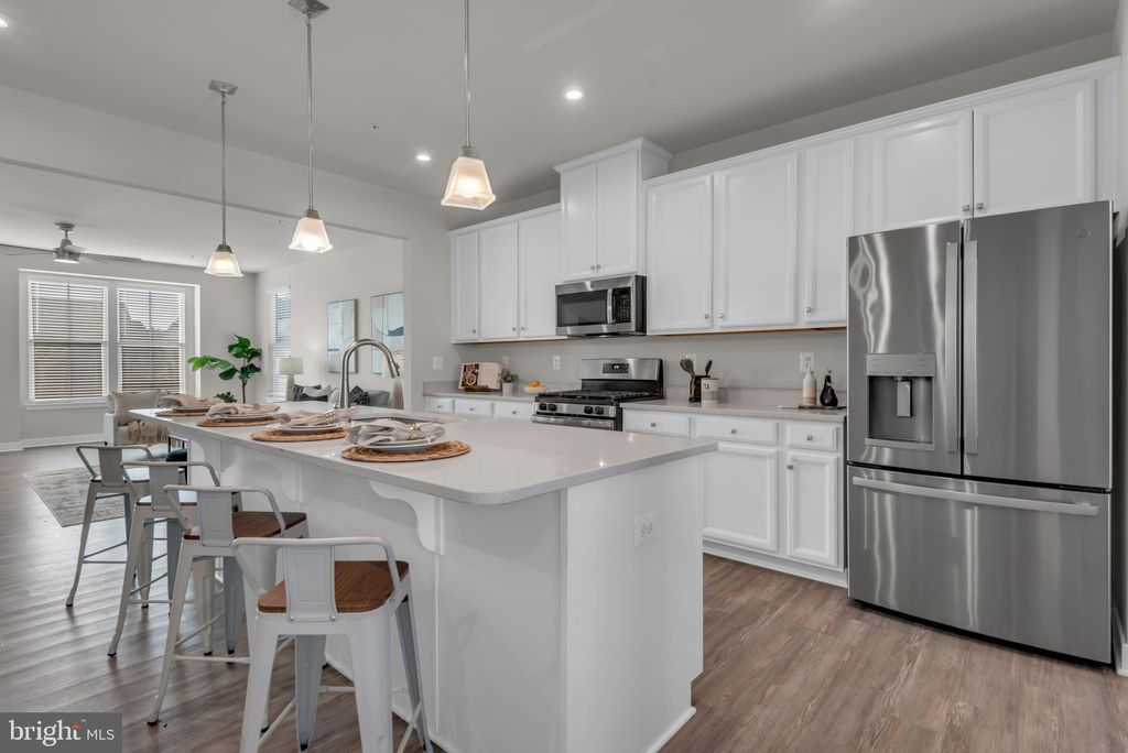 Photo of 14910 Townshend Terrace Avenue, BRANDYWINE, MD 20613 (MLS # MDPG2182892)