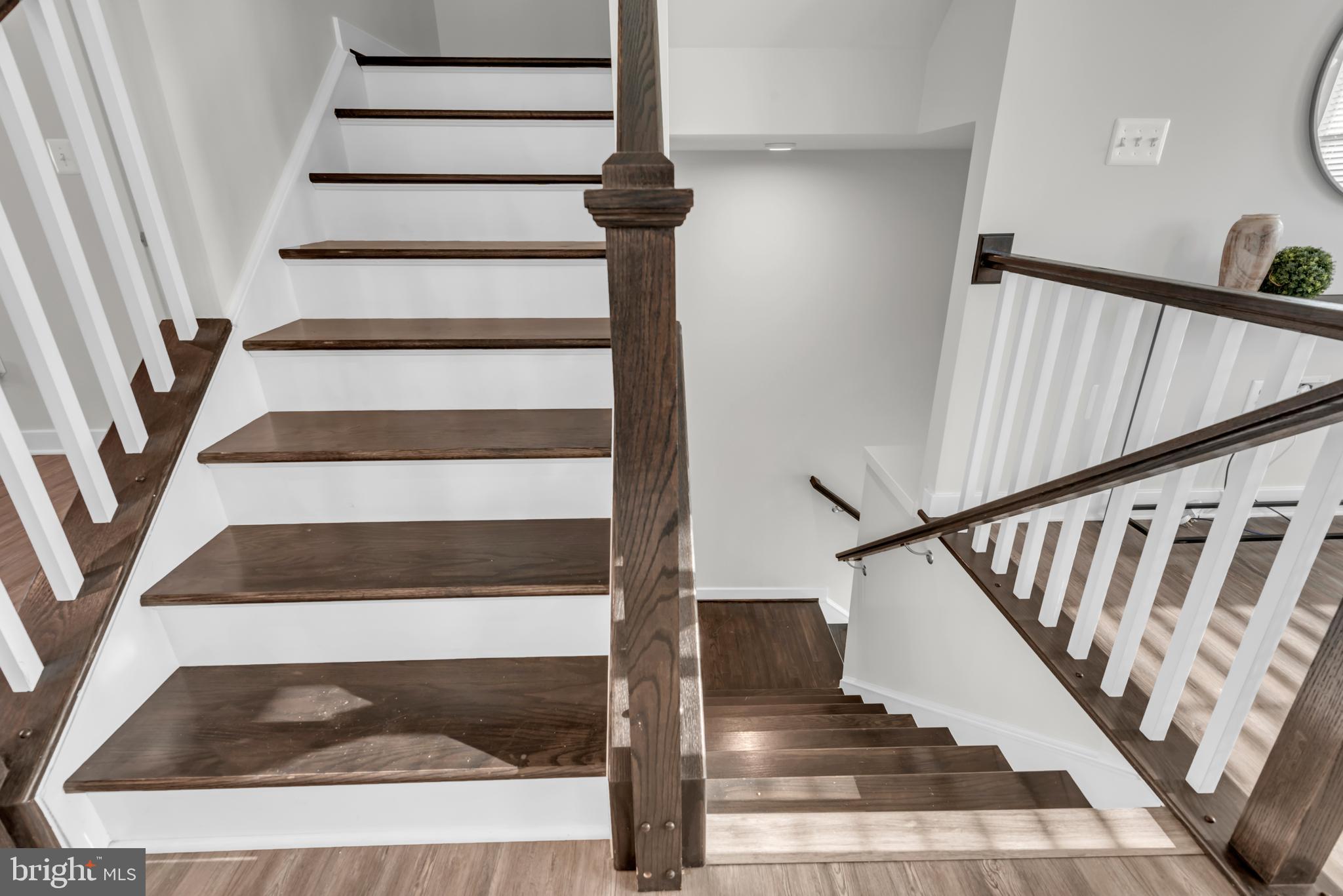 TIMOTHY BRANCH TOWNS - Residential Lease