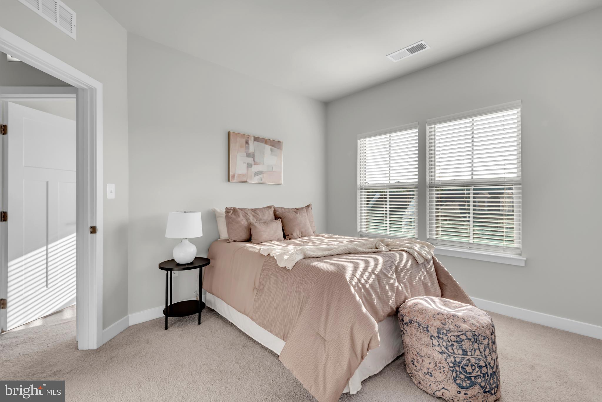 TIMOTHY BRANCH TOWNS - Residential Lease