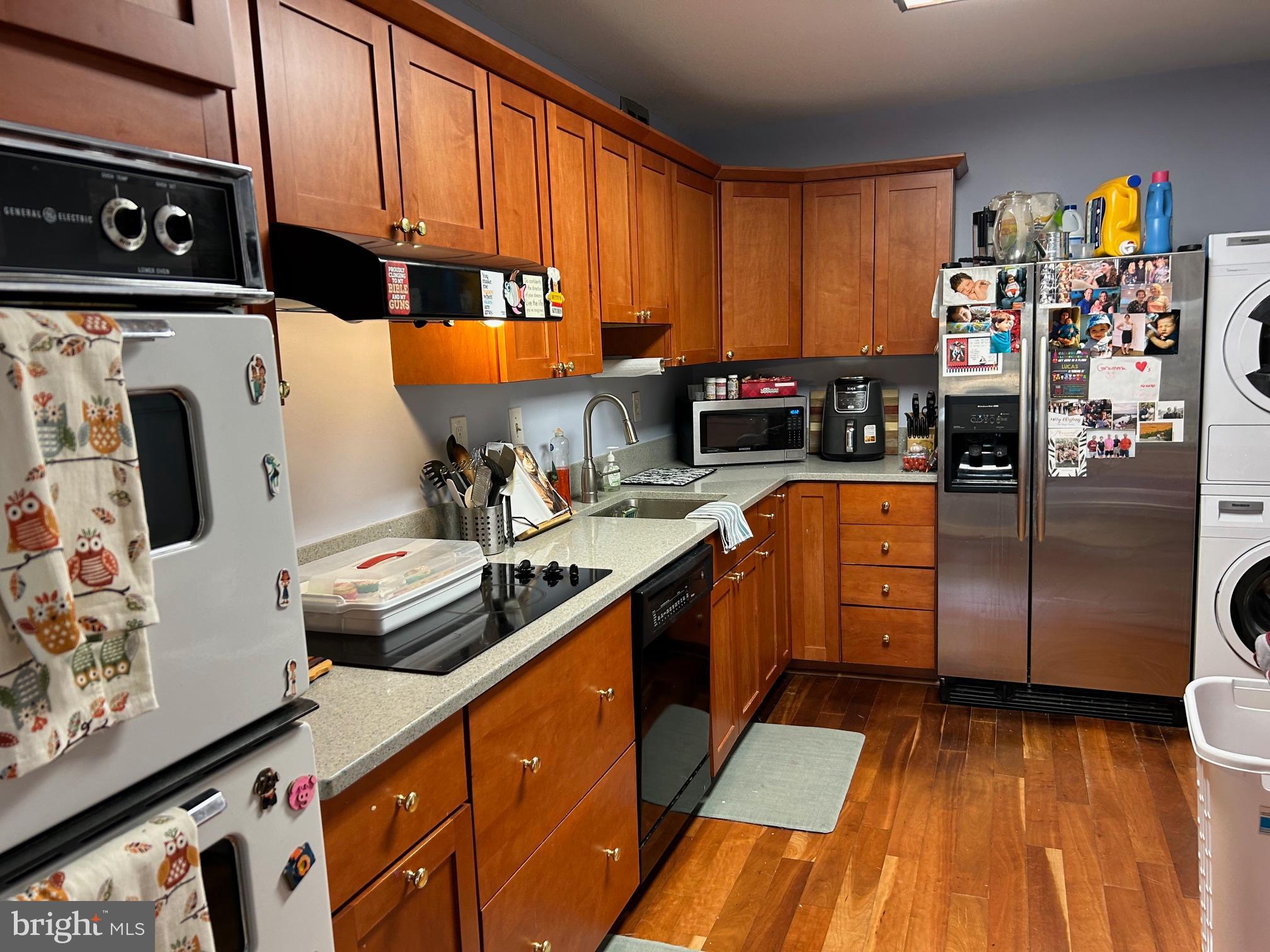 WATERGATE AT LANDMARK - Residential Lease