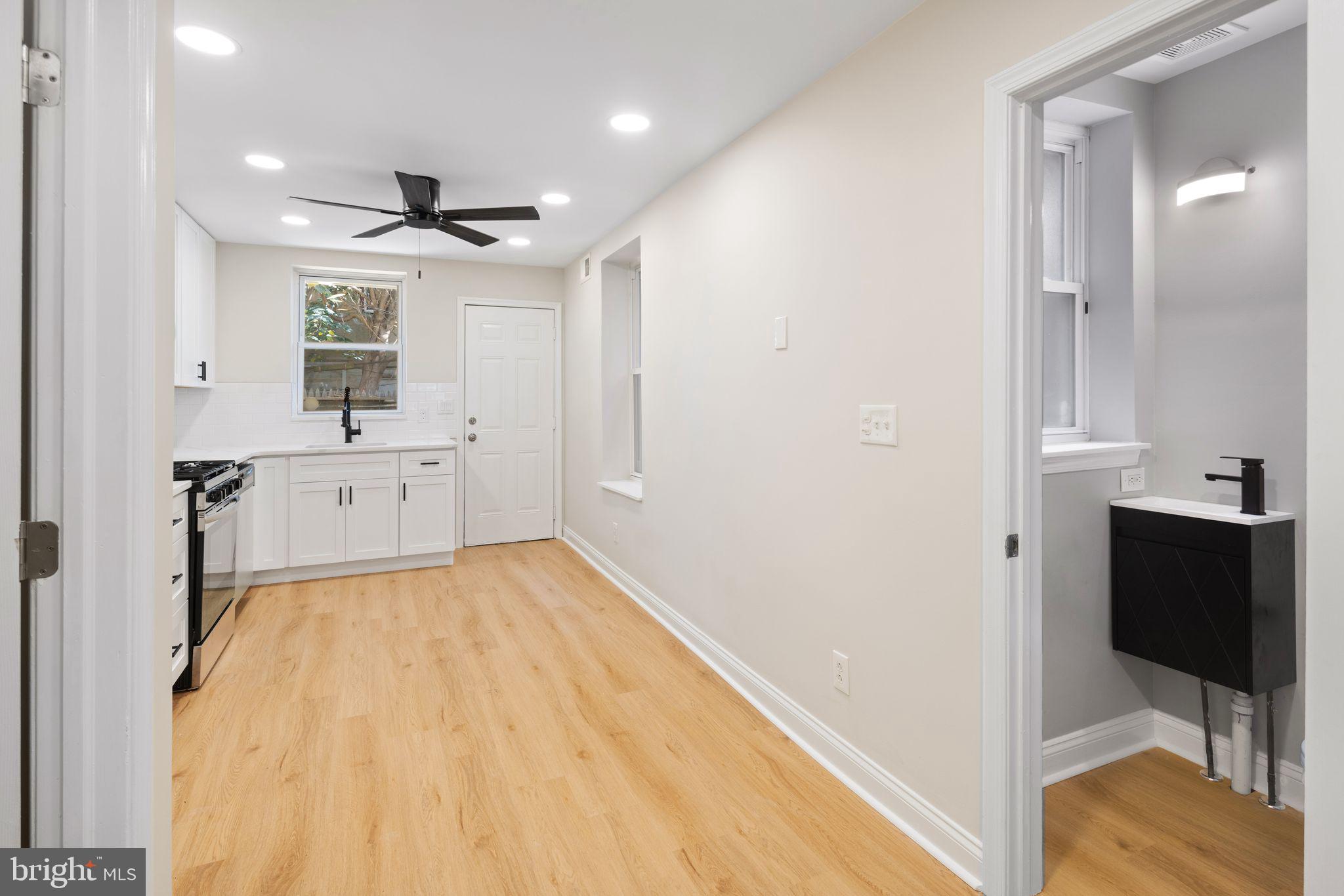 POINT BREEZE - Residential