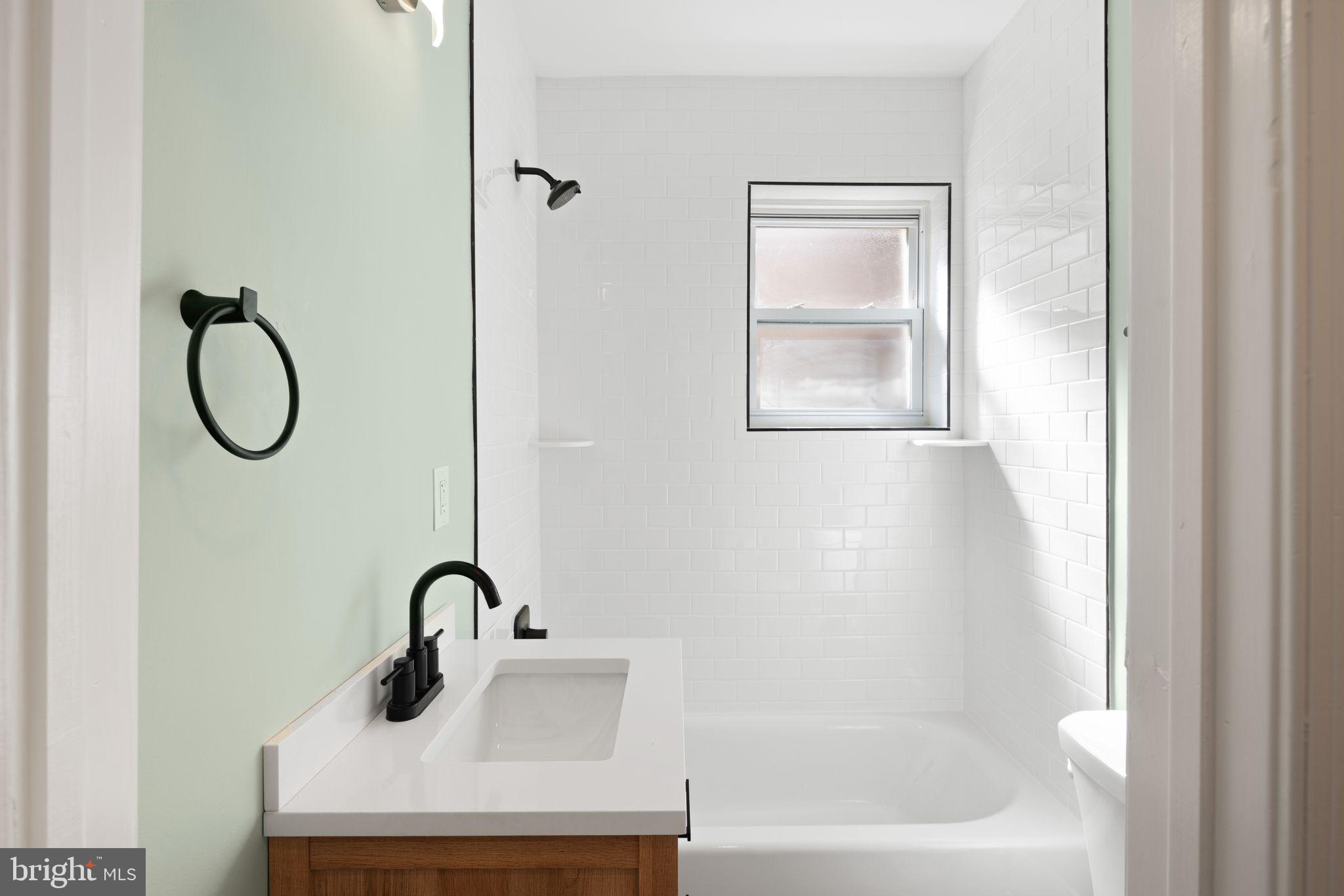 POINT BREEZE - Residential