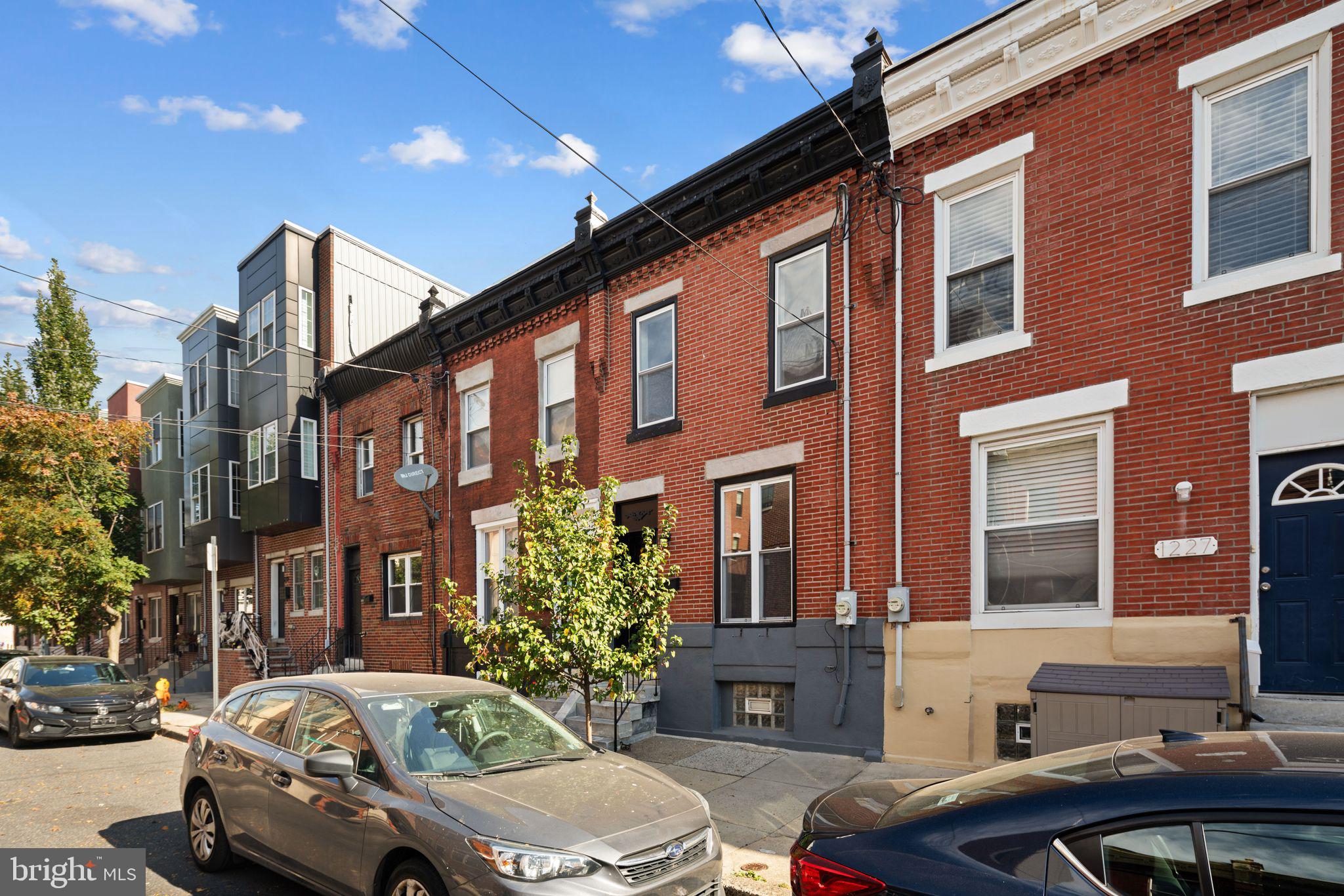 POINT BREEZE - Residential