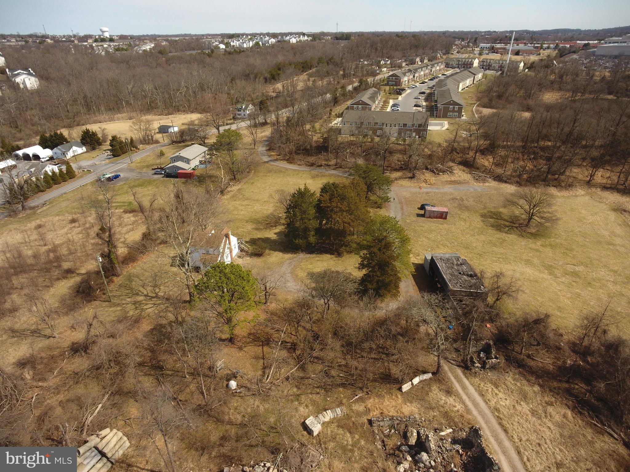 WOODLAWN - Residential