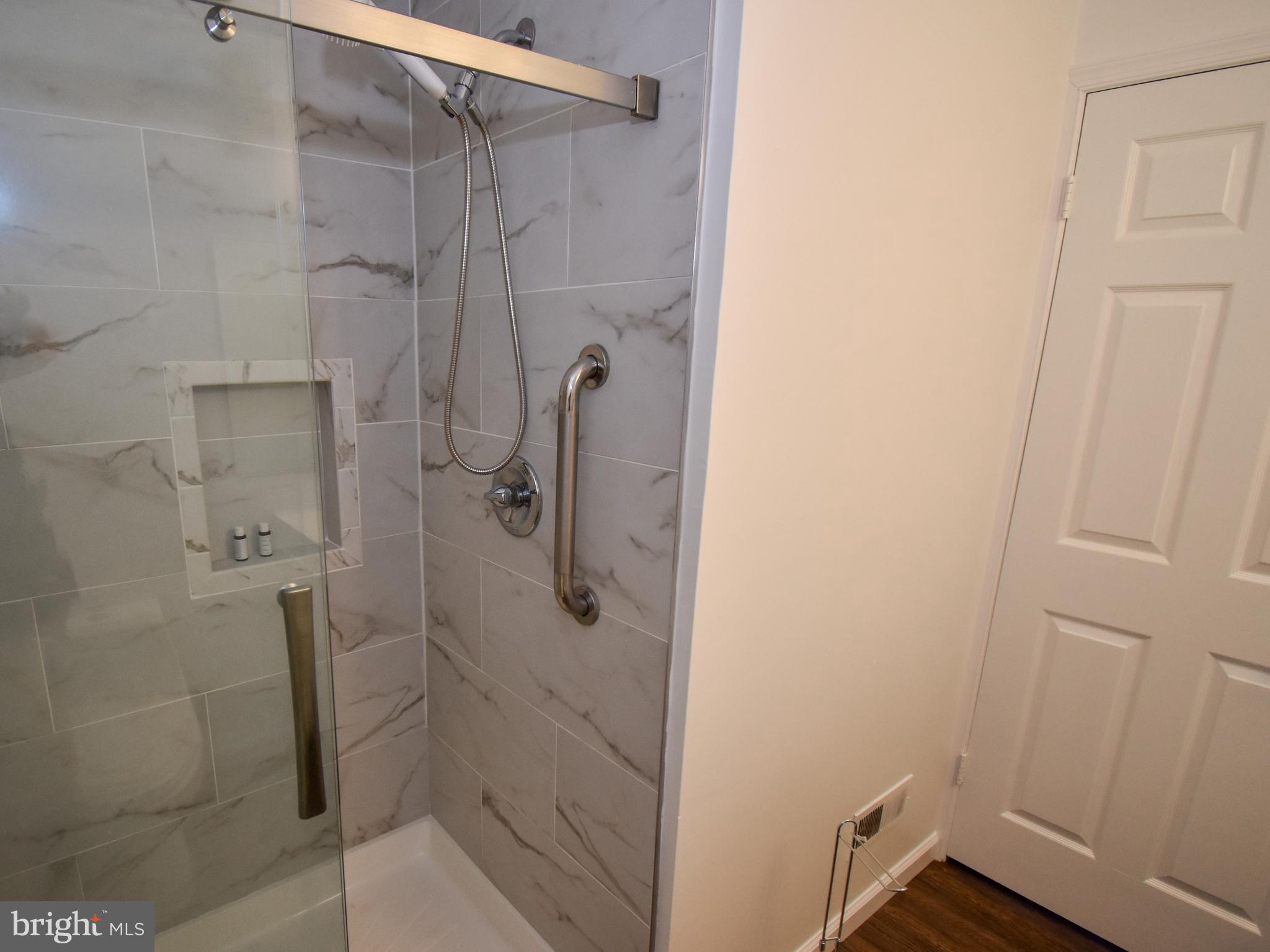 TIMBER CREEK - Residential Lease