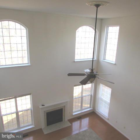 SARATOGA HUNT - Residential