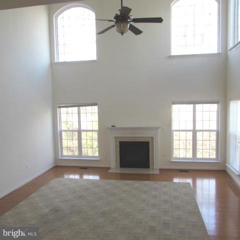 SARATOGA HUNT - Residential