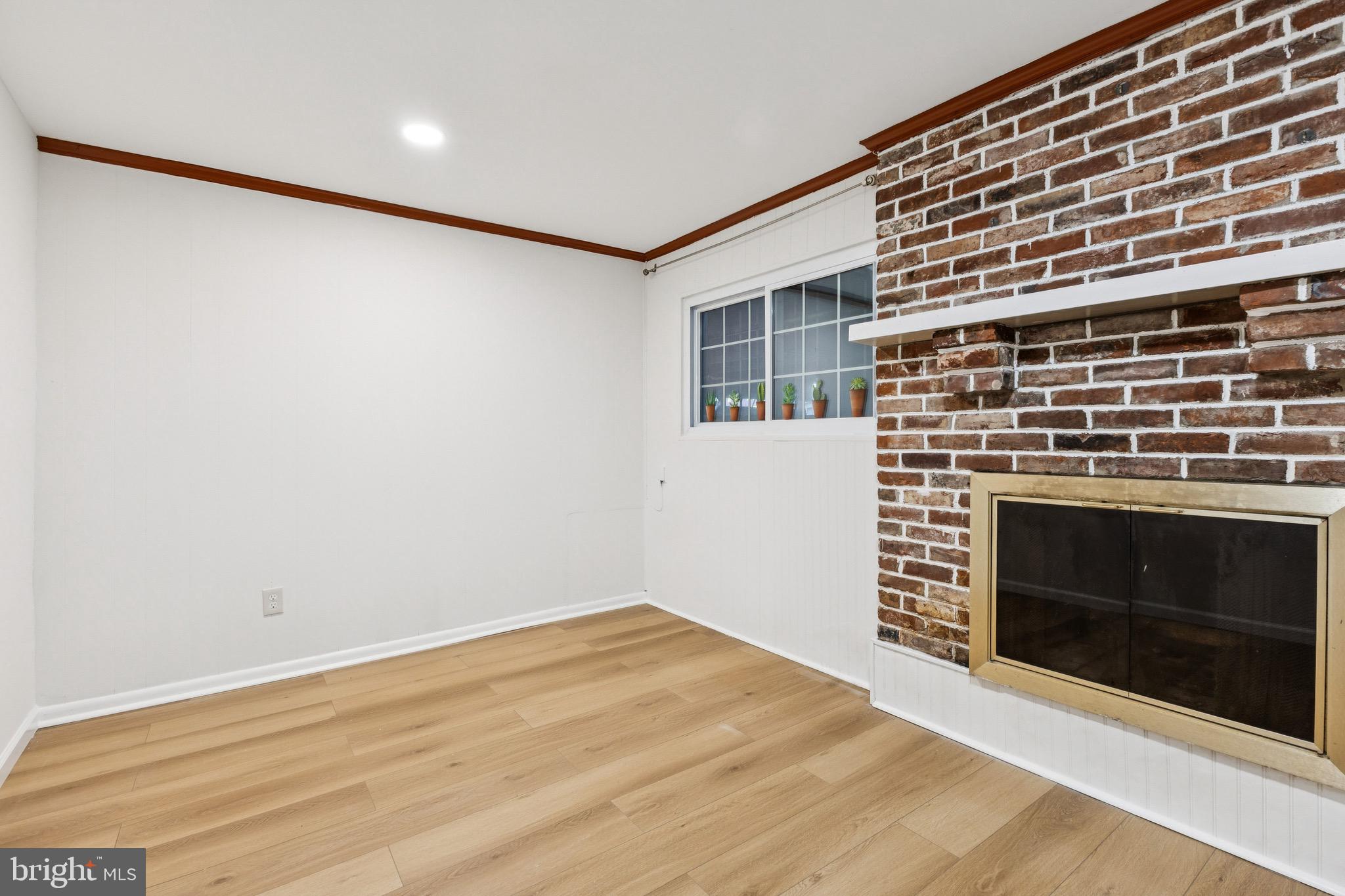 RAVENSWORTH GROVE - Residential Lease