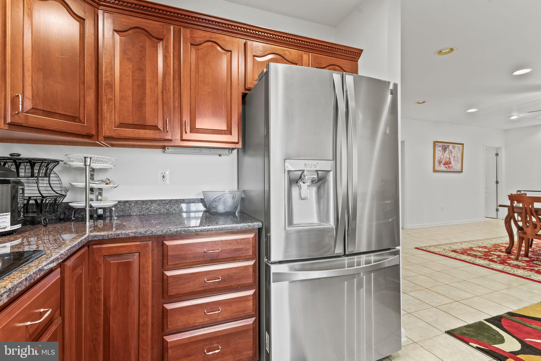 CROSS POINT - Residential