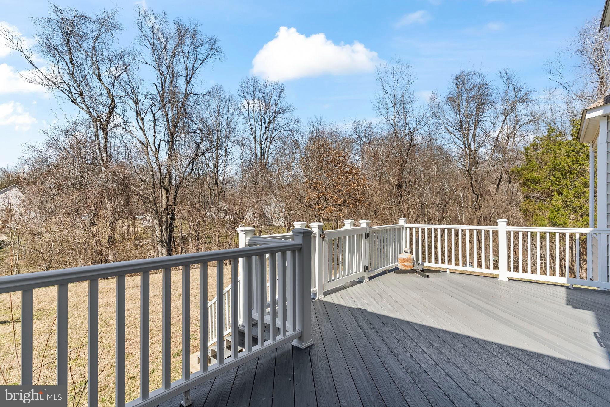 CROSS POINT - Residential