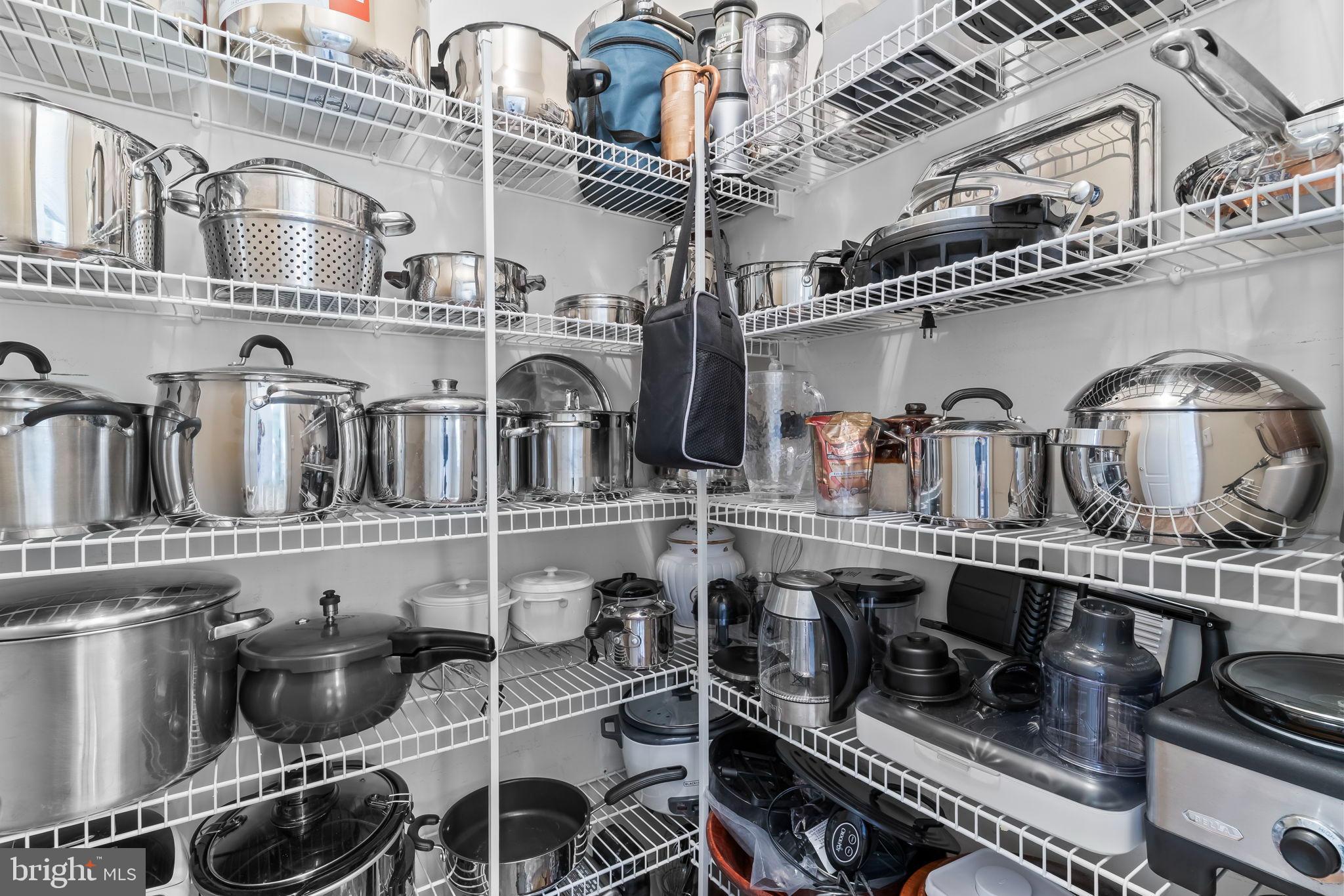 CROSS POINT - Residential