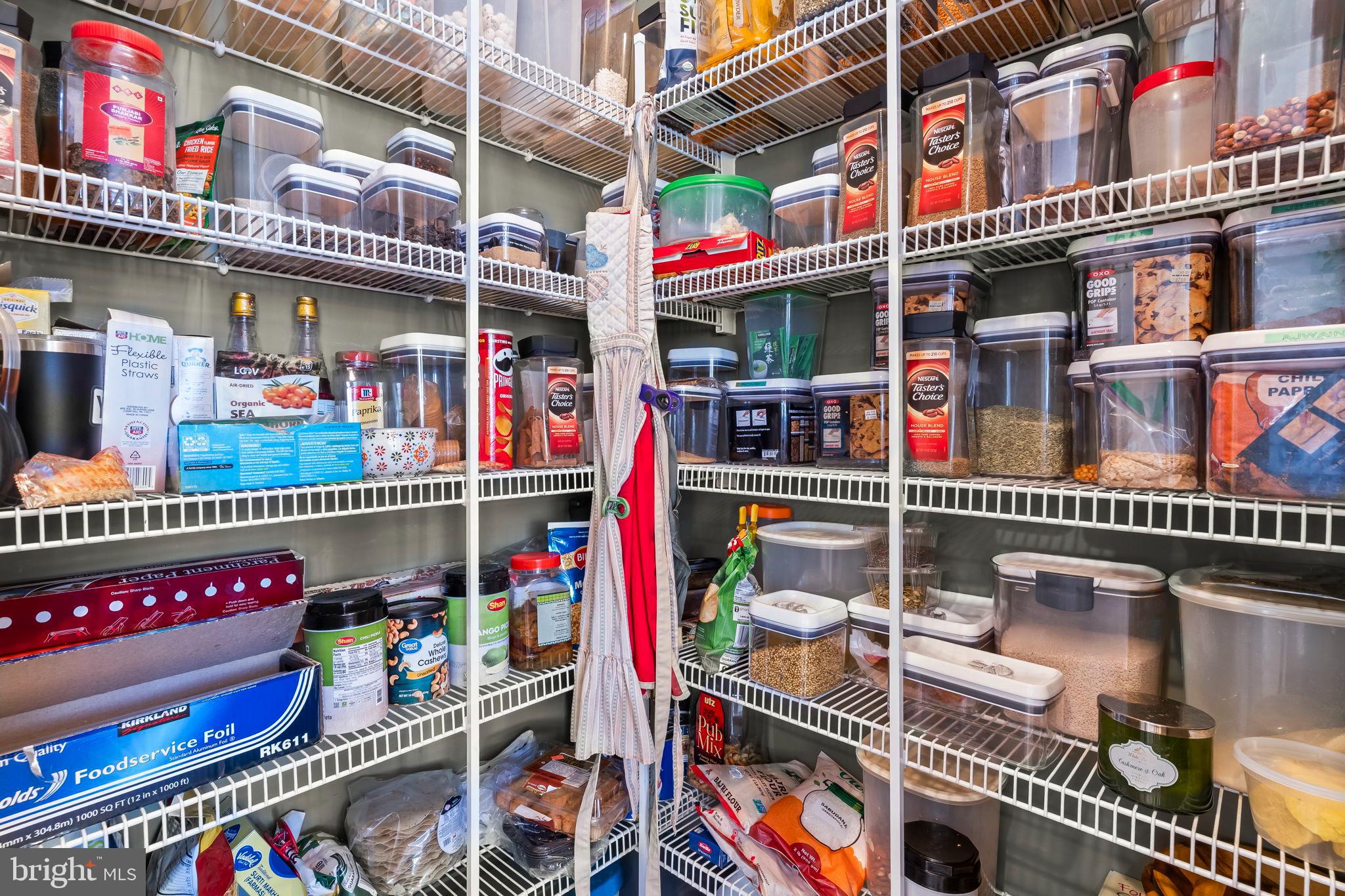 CROSS POINT - Residential