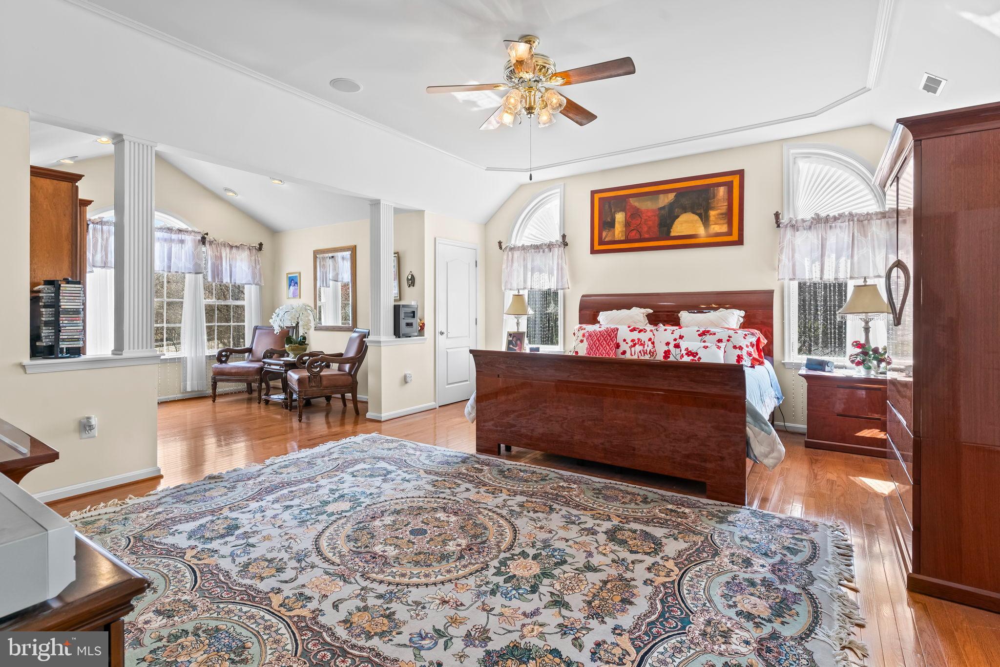 CROSS POINT - Residential