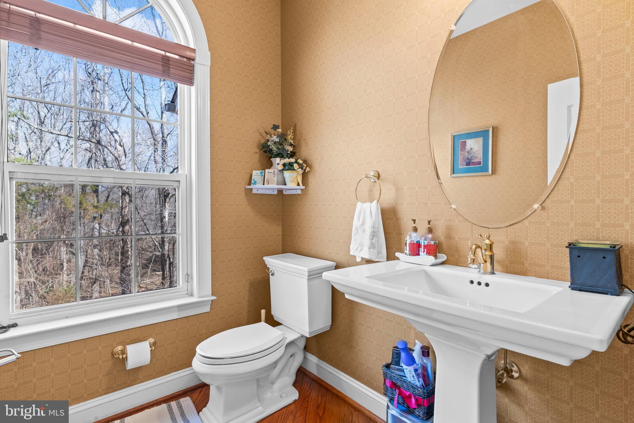 CROSS POINT - Residential