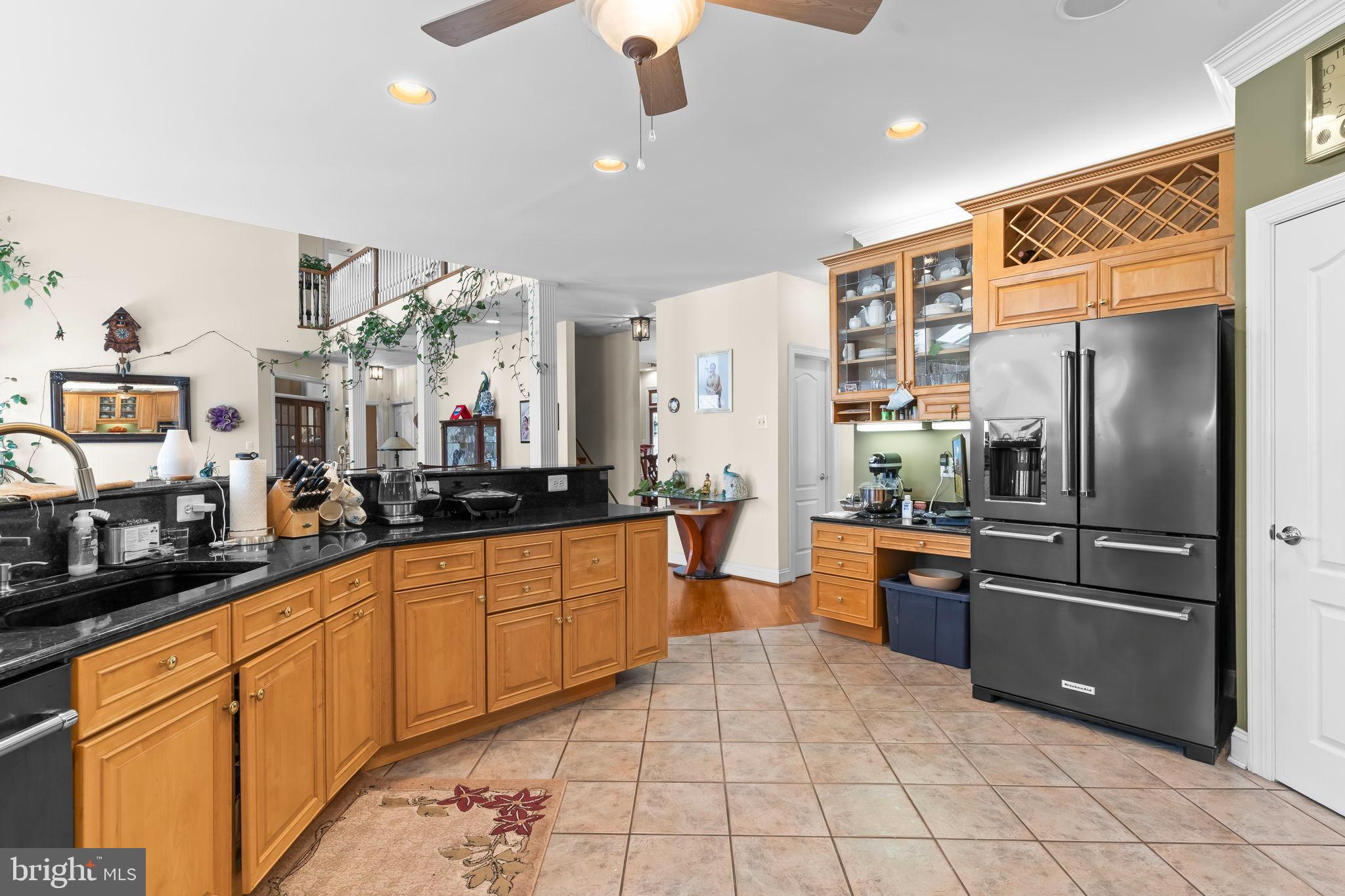 CROSS POINT - Residential