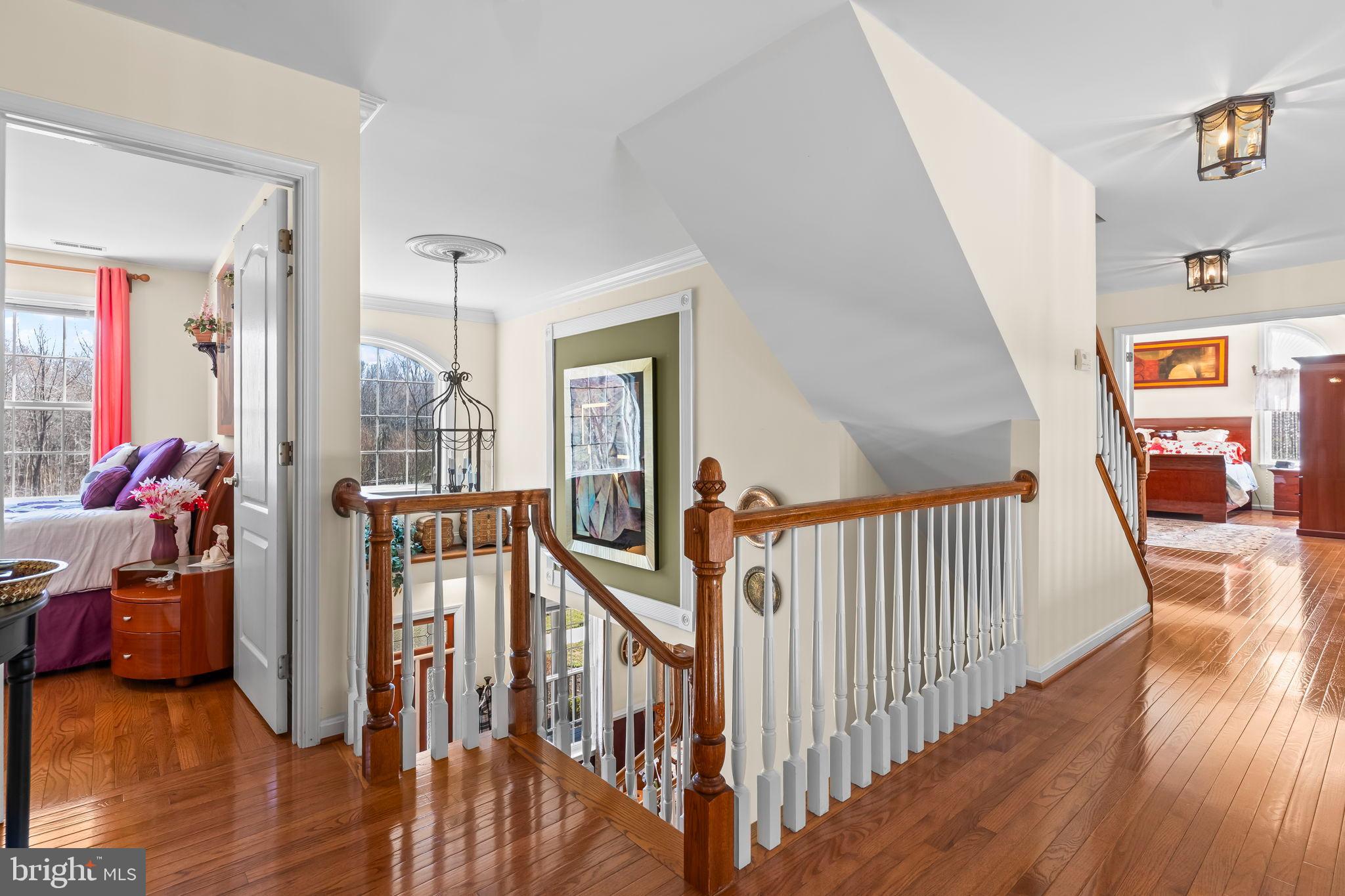 CROSS POINT - Residential