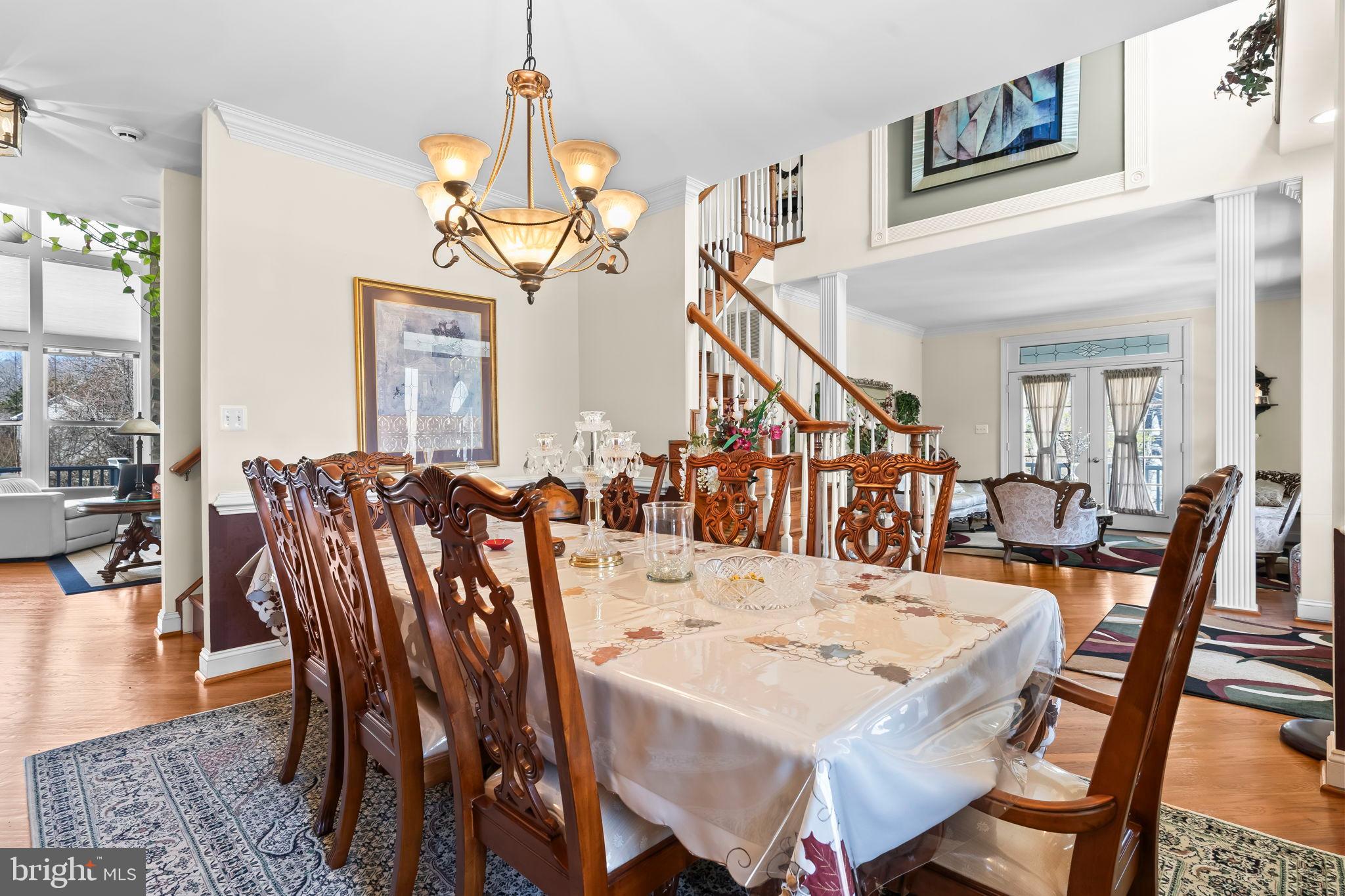 CROSS POINT - Residential