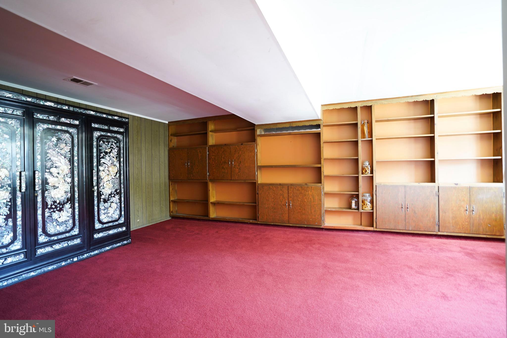 OLNEY ACRES - Residential