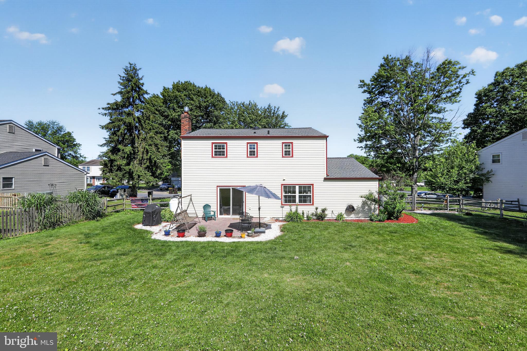KIMBERLY KNOLL - Residential