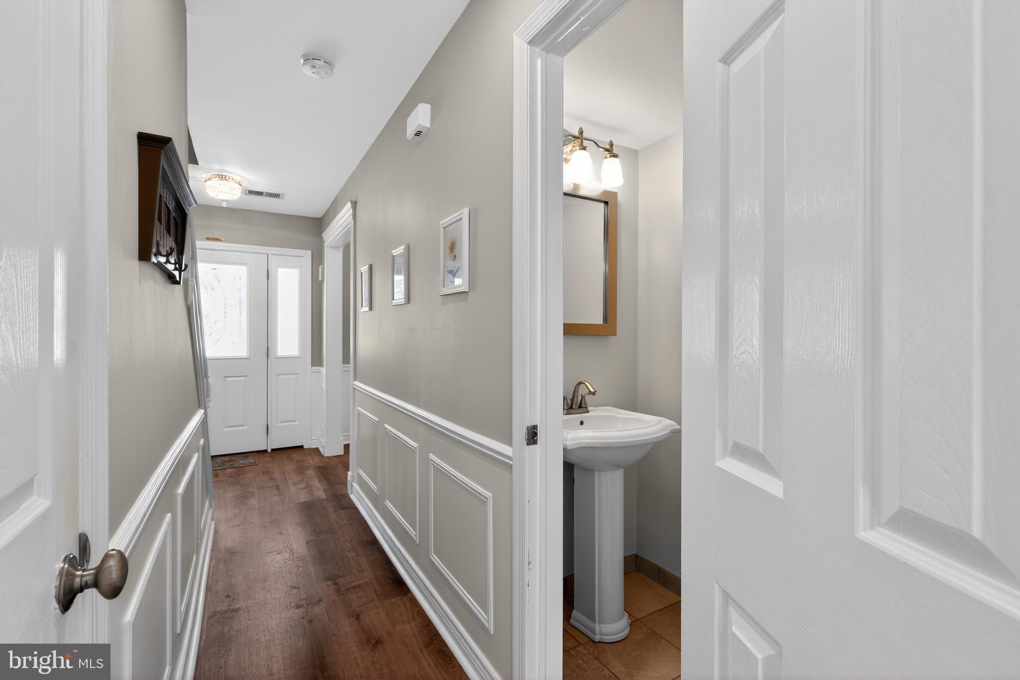 KIMBERLY KNOLL - Residential