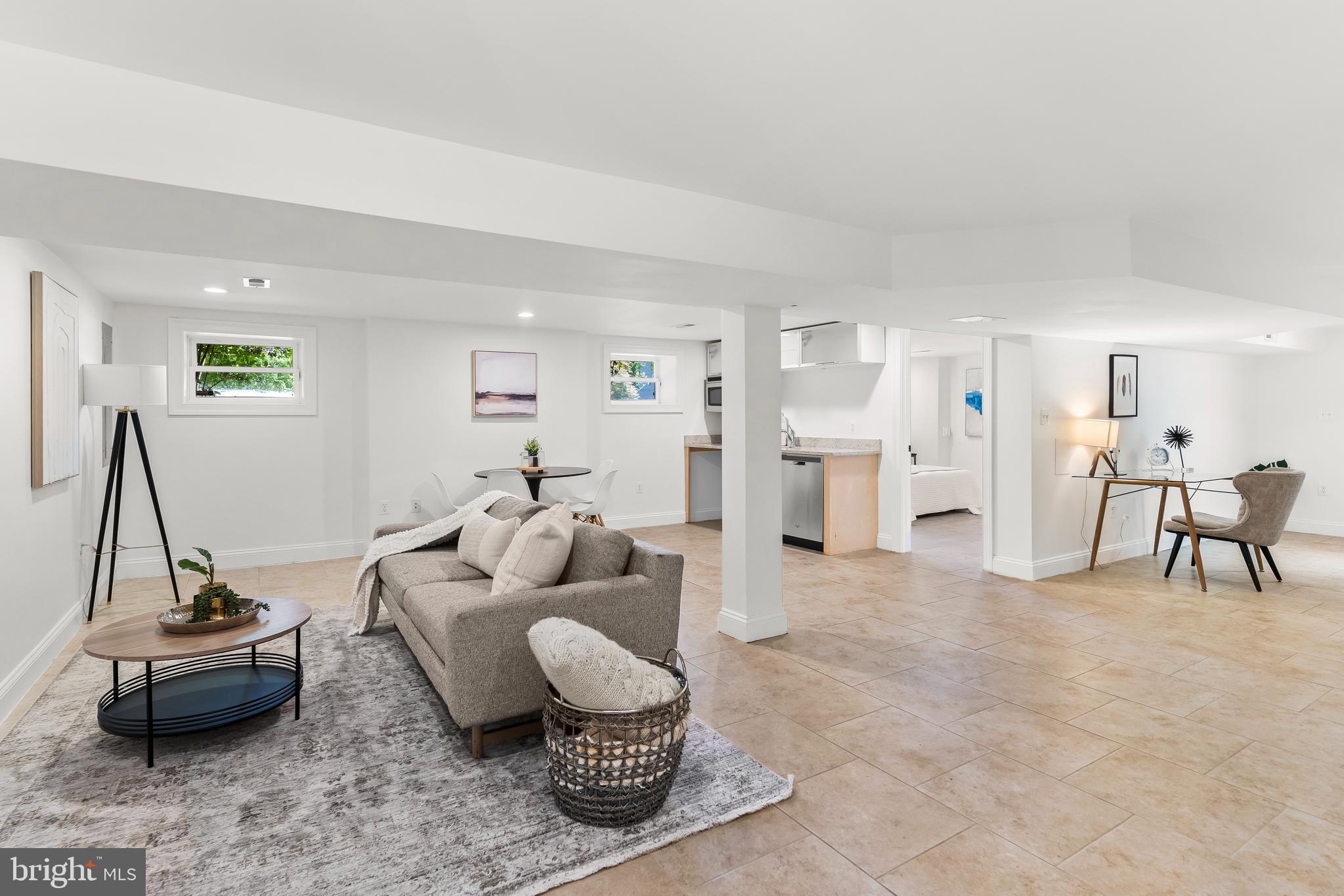 CAPITOL HILL - Residential