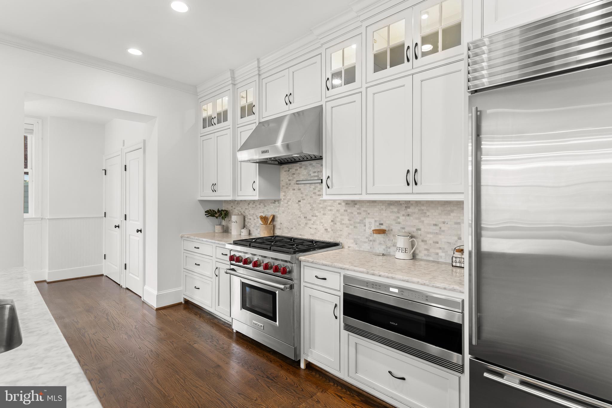 CAPITOL HILL - Residential