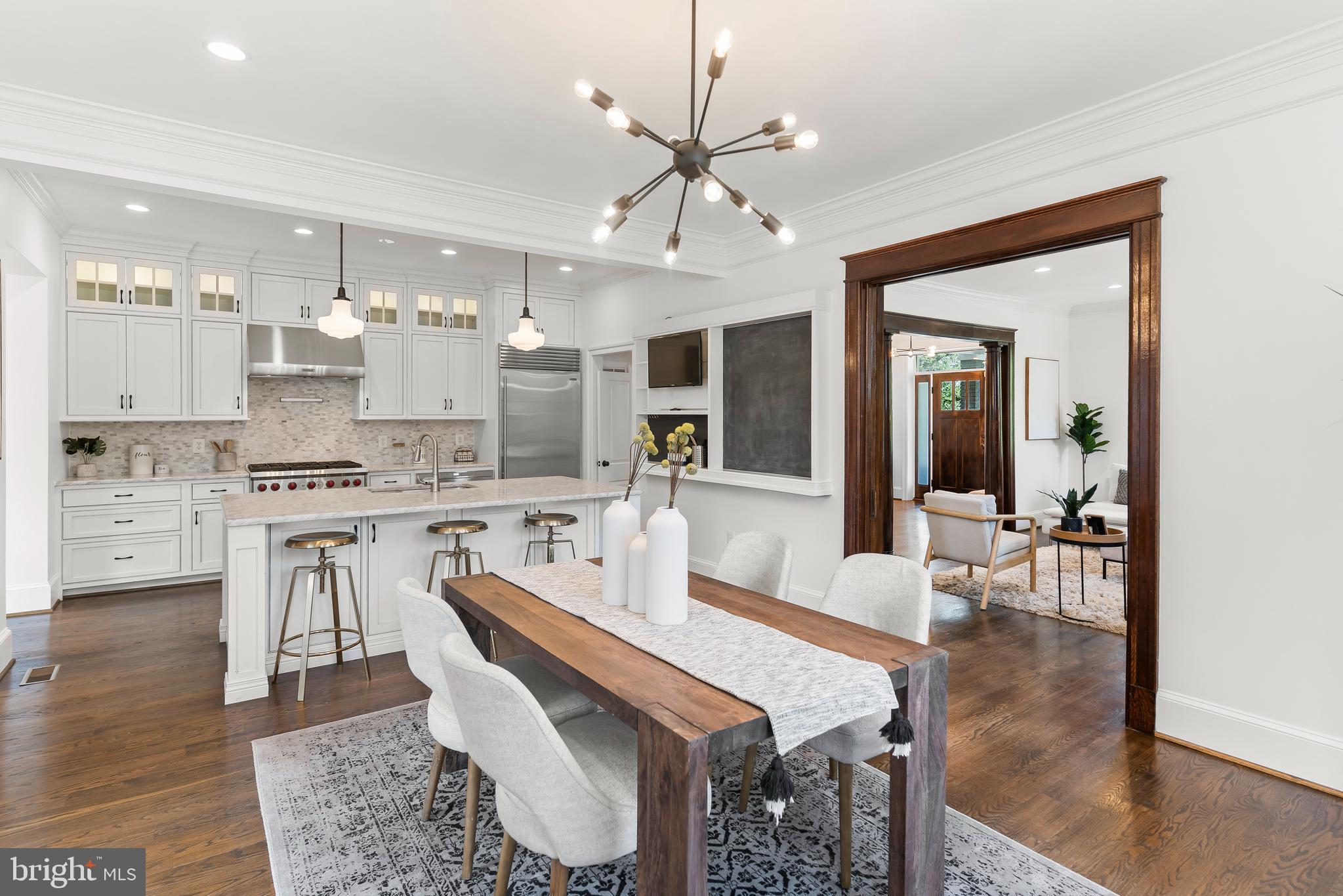 CAPITOL HILL - Residential