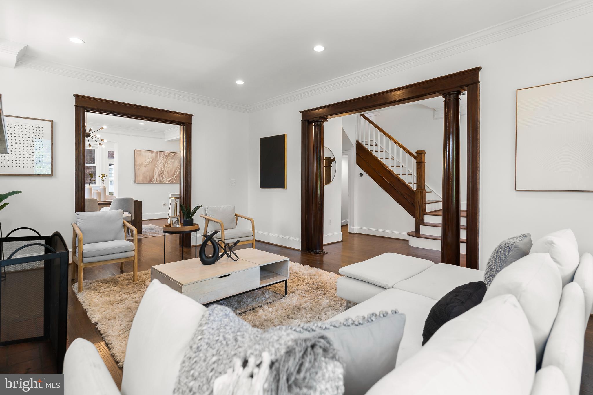 CAPITOL HILL - Residential