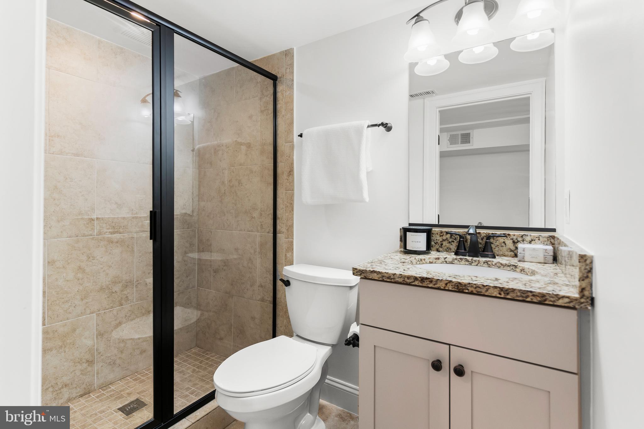 CAPITOL HILL - Residential