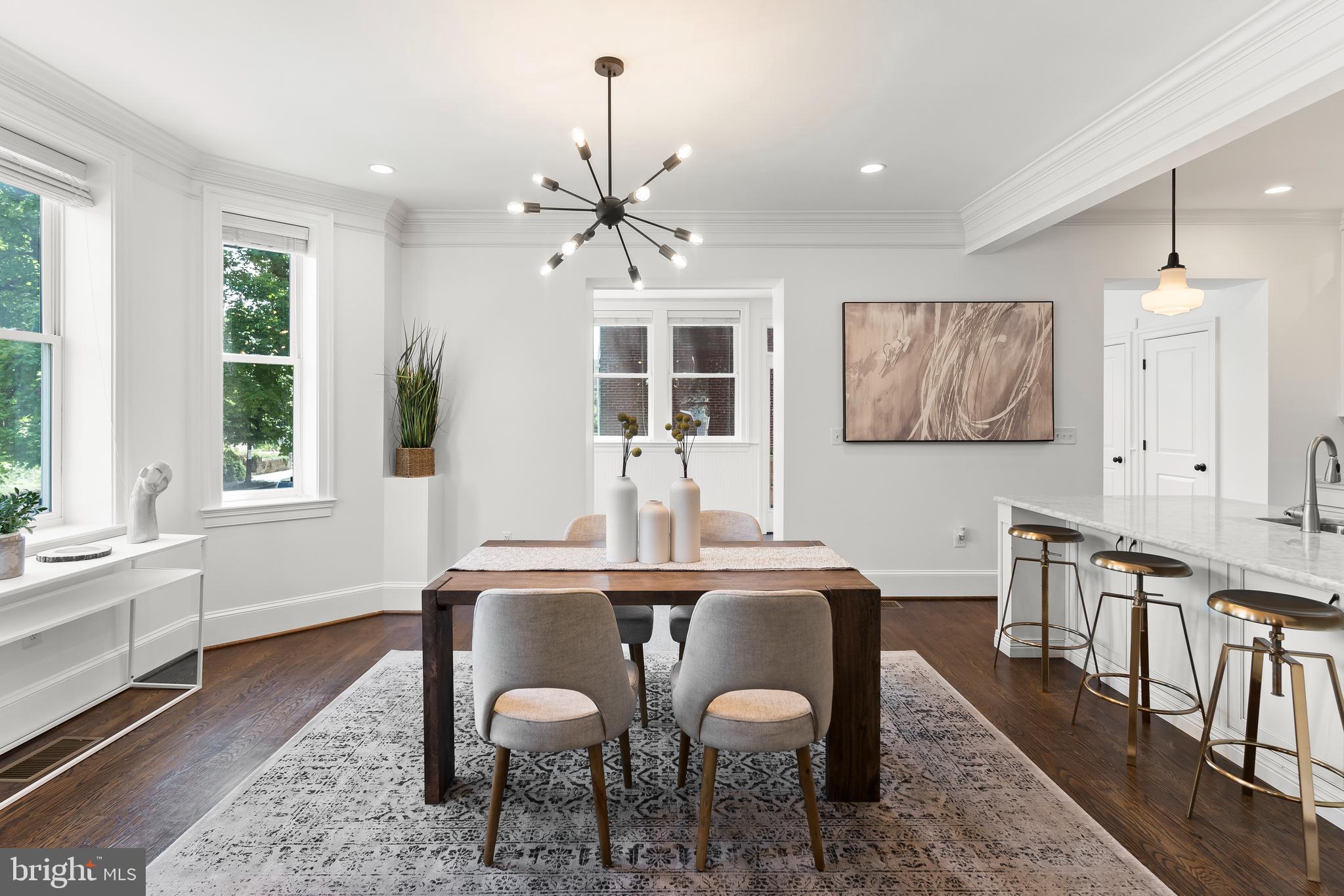 CAPITOL HILL - Residential
