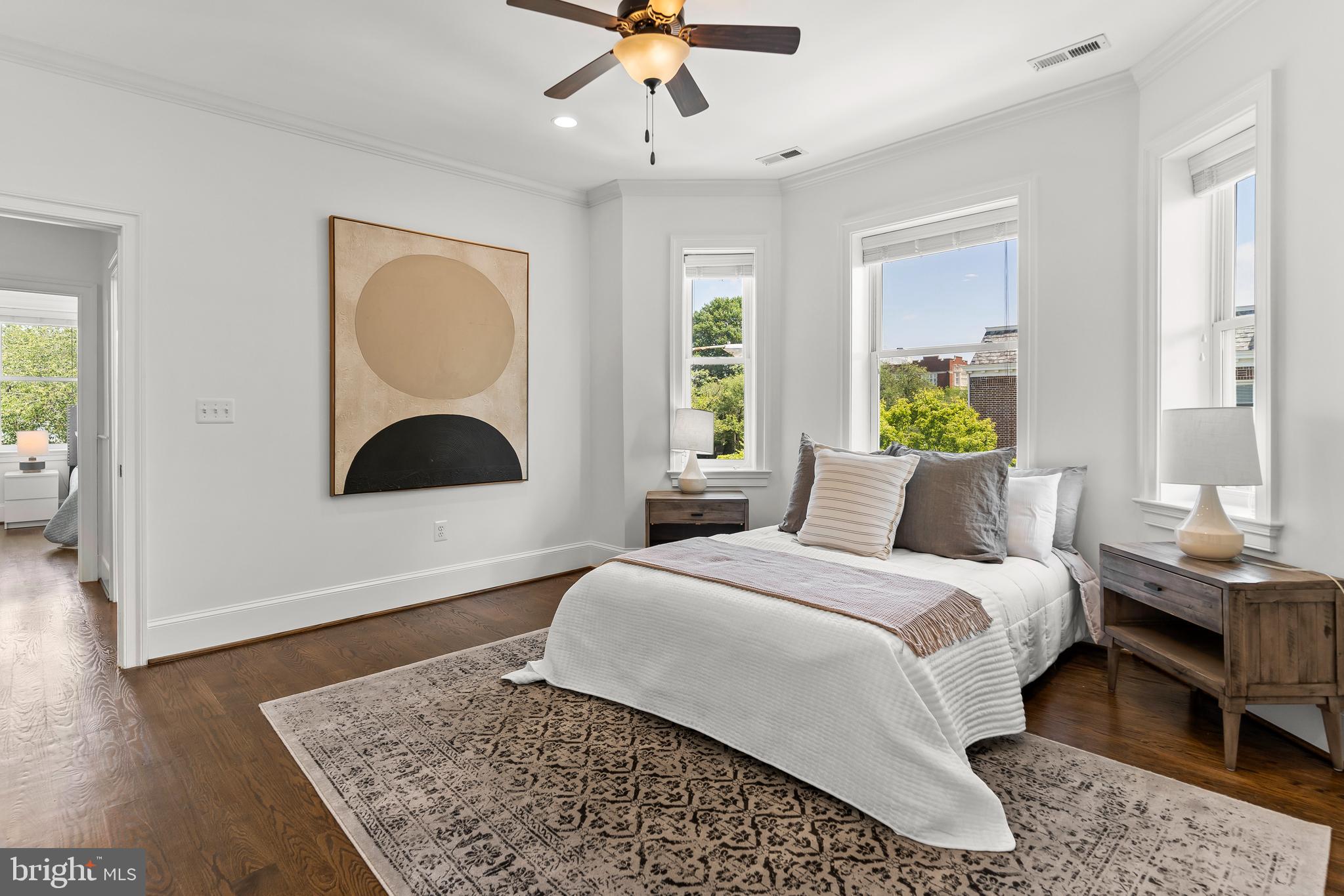 CAPITOL HILL - Residential
