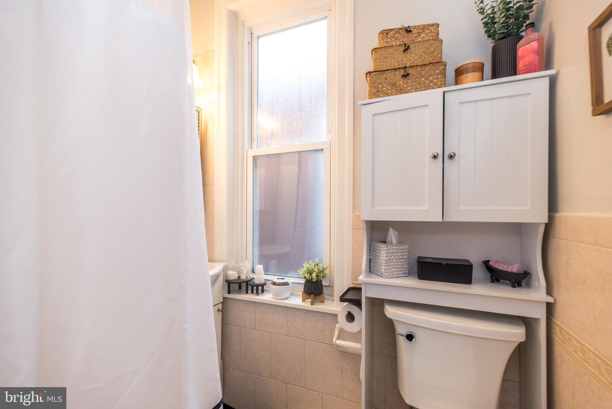 GIRARD ESTATES - Residential