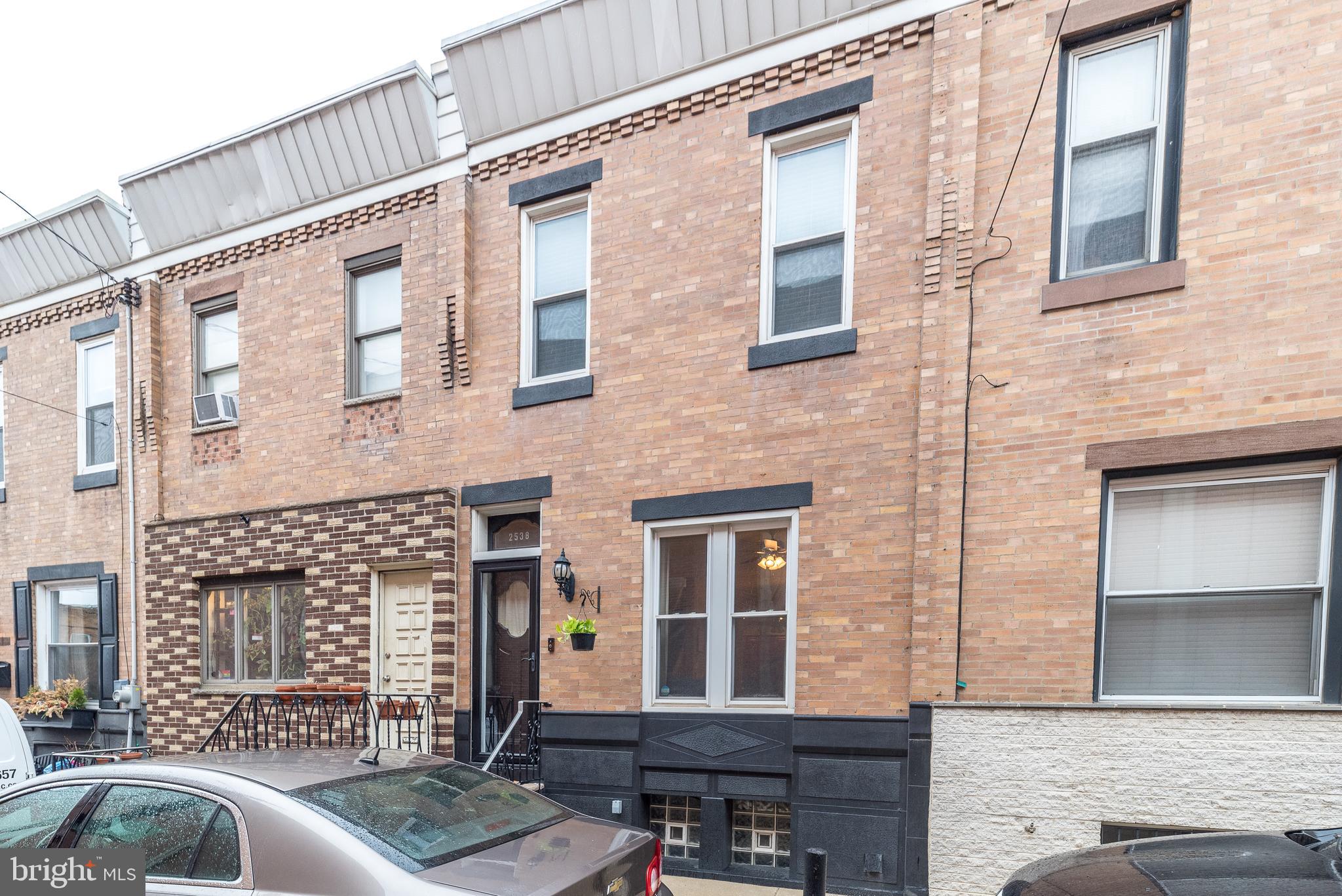 GIRARD ESTATES - Residential